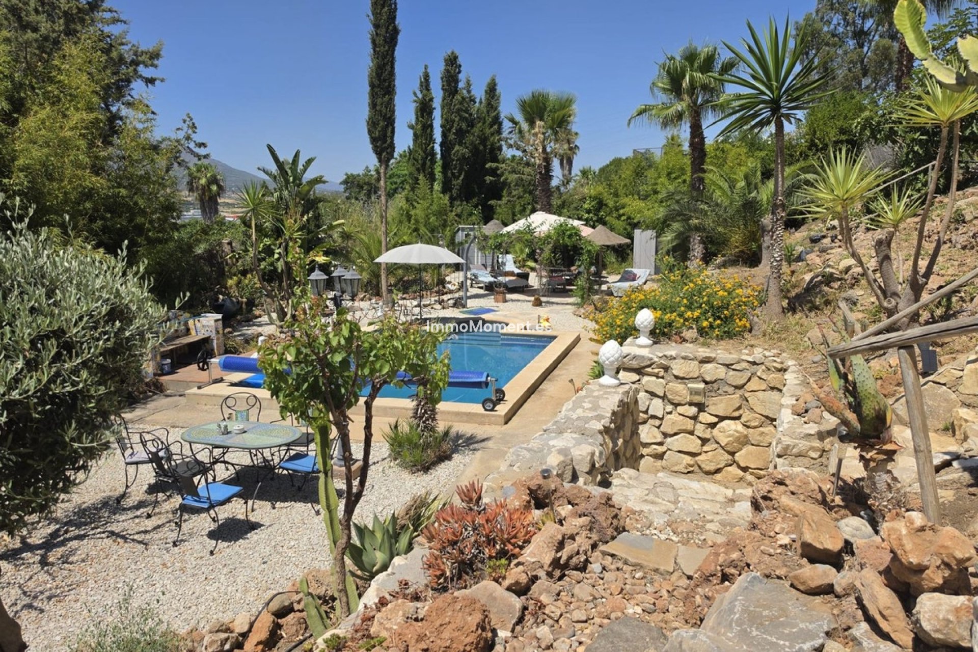 Resale - Detached villa - Inland  - Alhaurín de la Torre