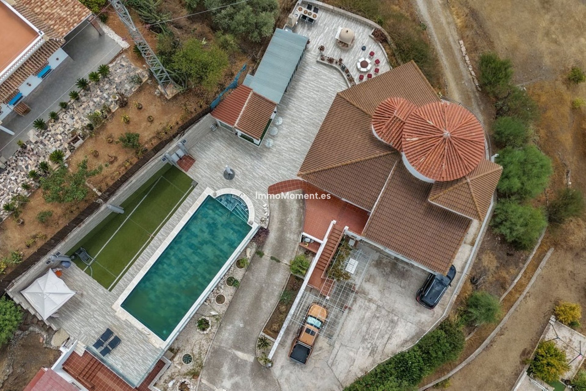 Resale - Detached villa - Inland  - Alhaurín de la Torre