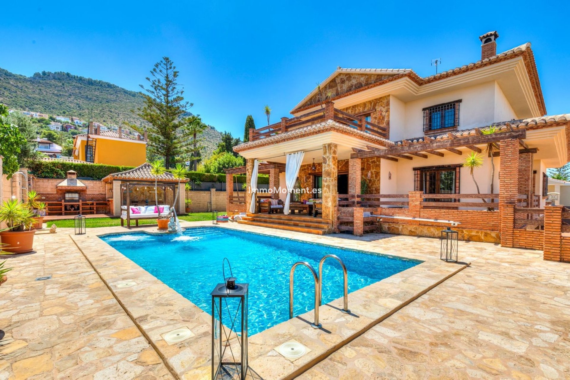 Resale - Detached villa - Inland  - Alhaurín de la Torre