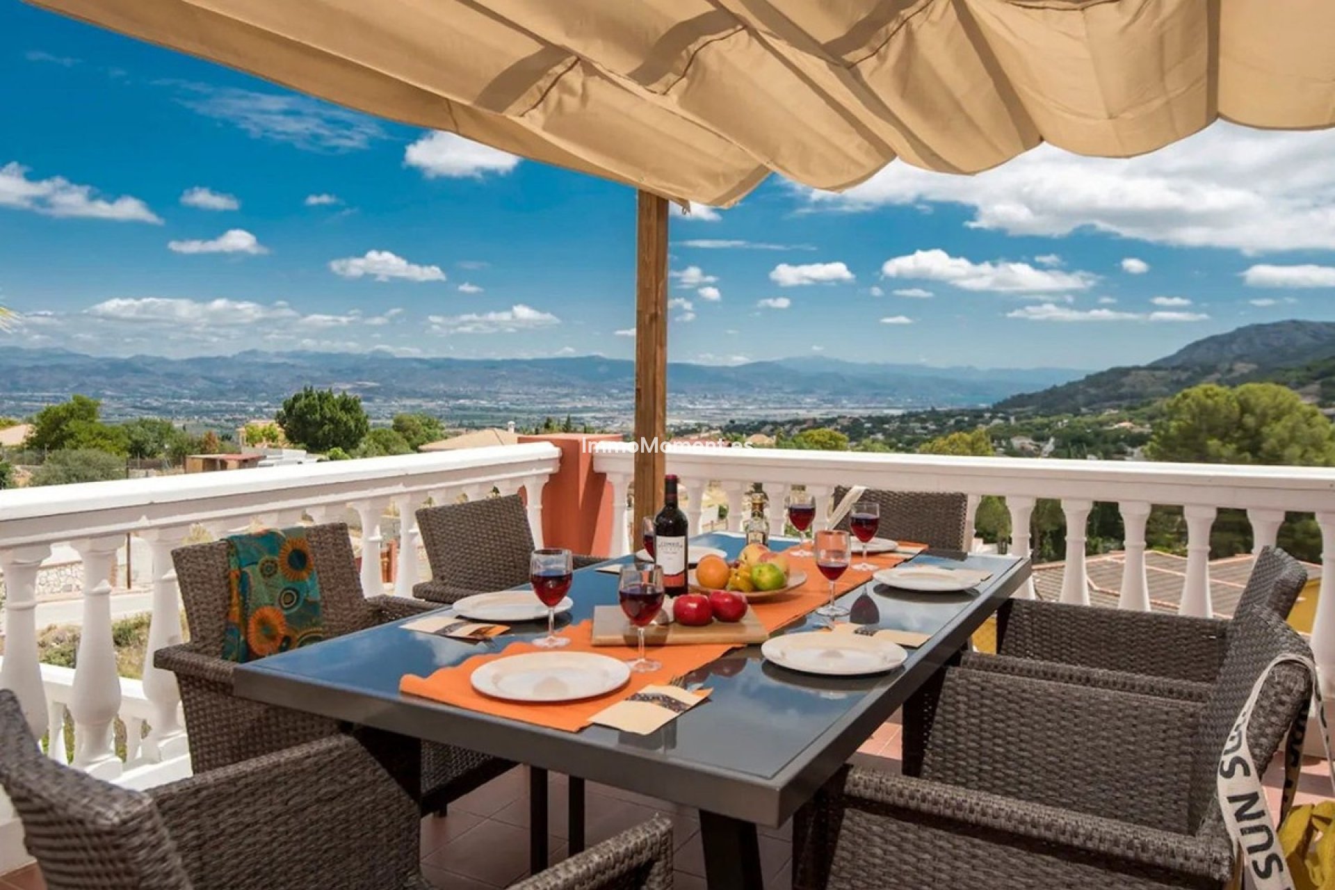 Resale - Detached villa - Inland  - Alhaurín de la Torre
