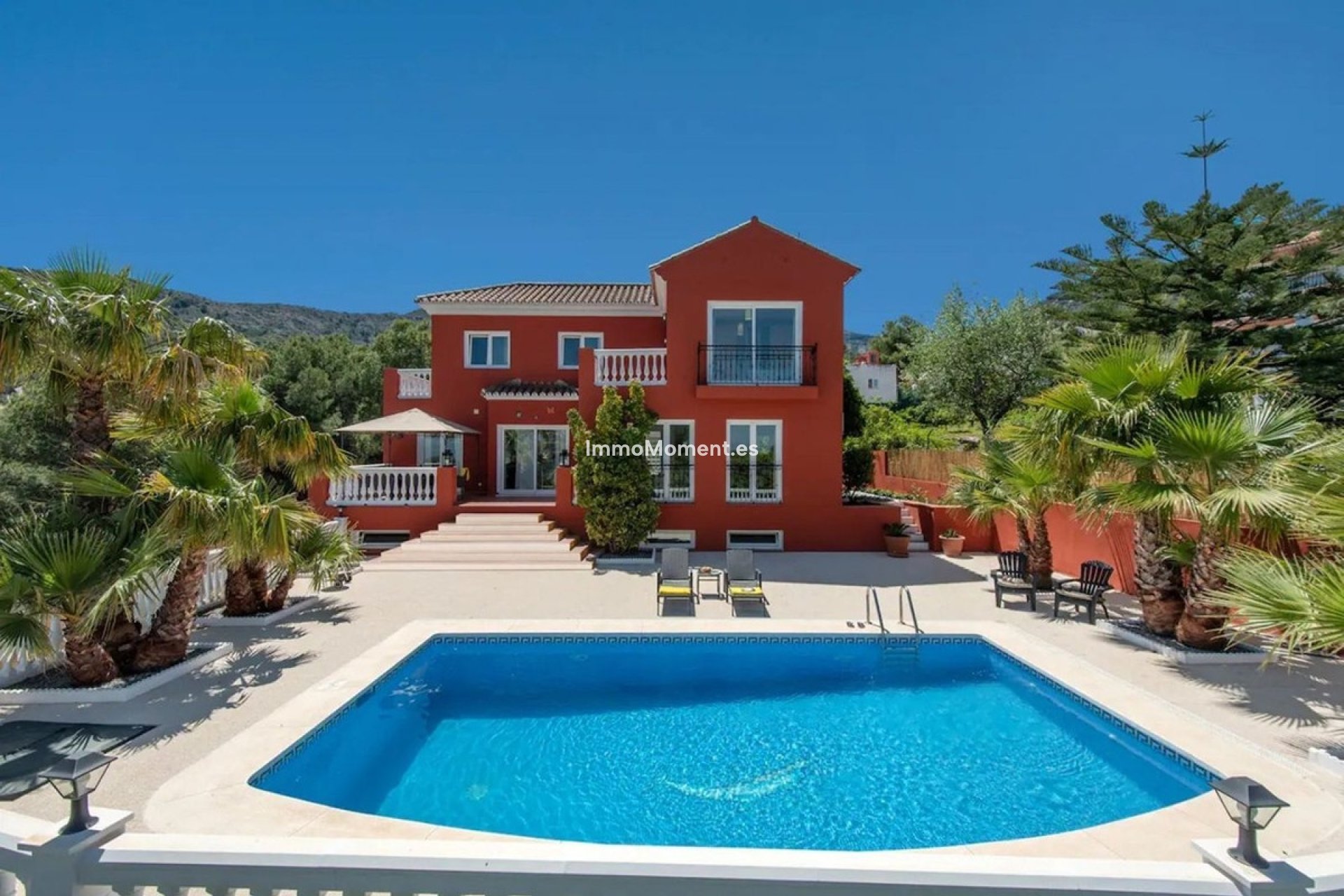 Resale - Detached villa - Inland  - Alhaurín de la Torre