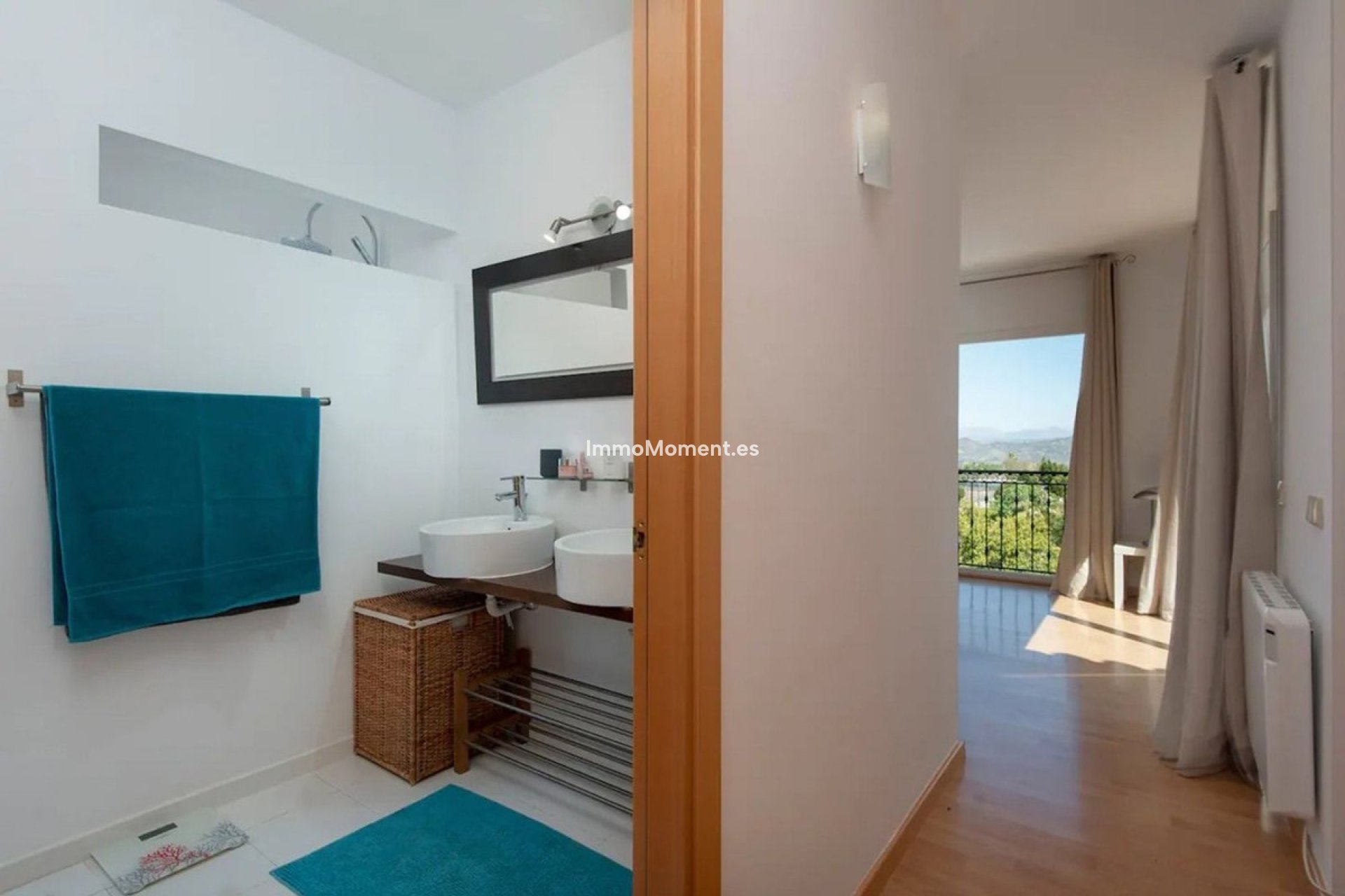 Resale - Detached villa - Inland  - Alhaurín de la Torre