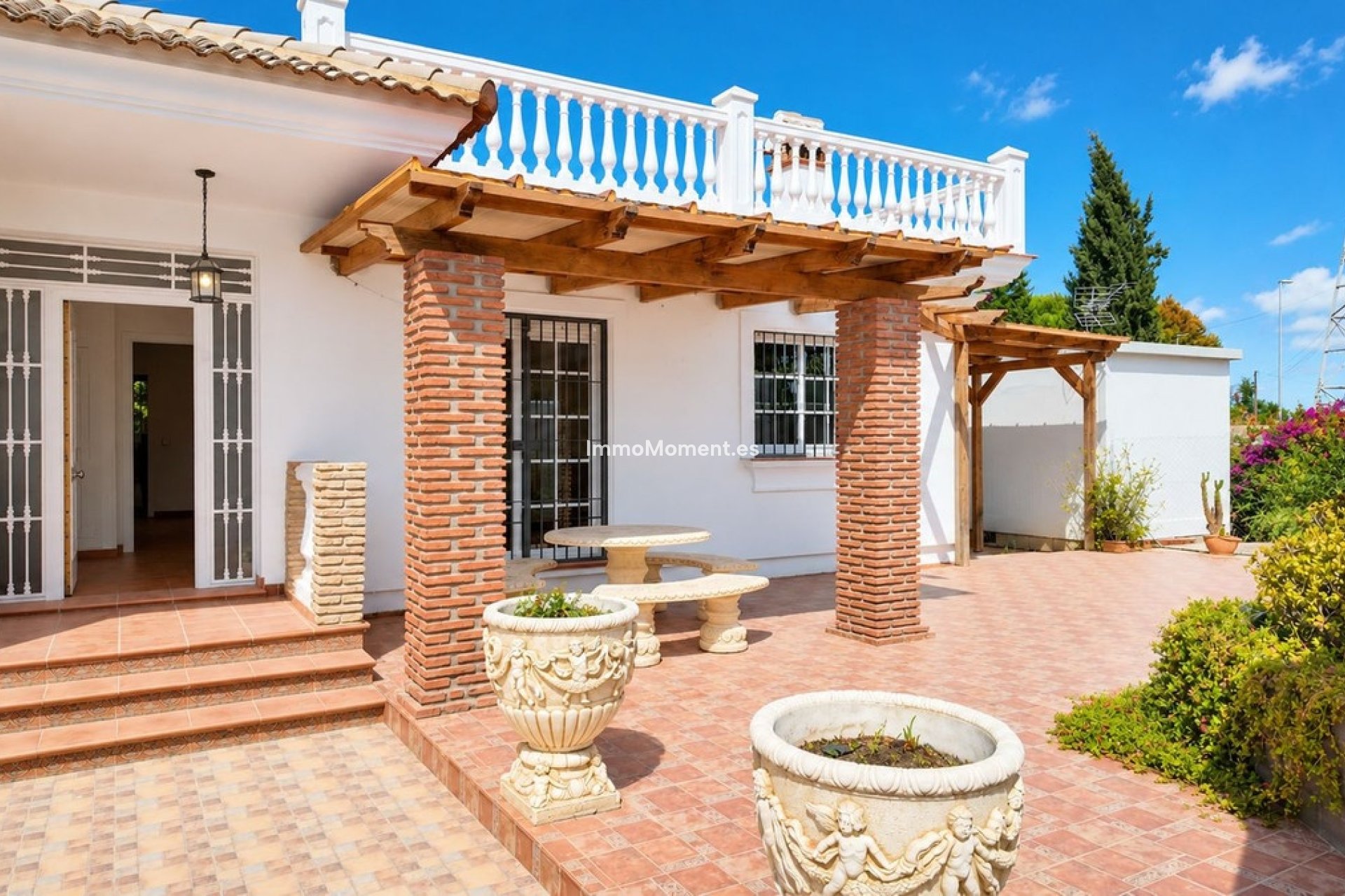 Resale - Detached villa - Inland  - Alhaurín de la Torre