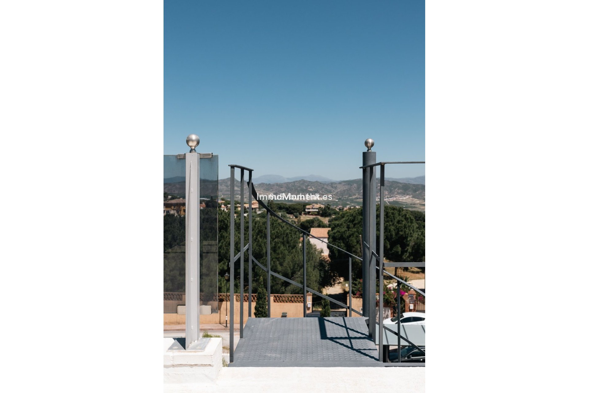 Resale - Detached villa - Inland  - Alhaurín de la Torre