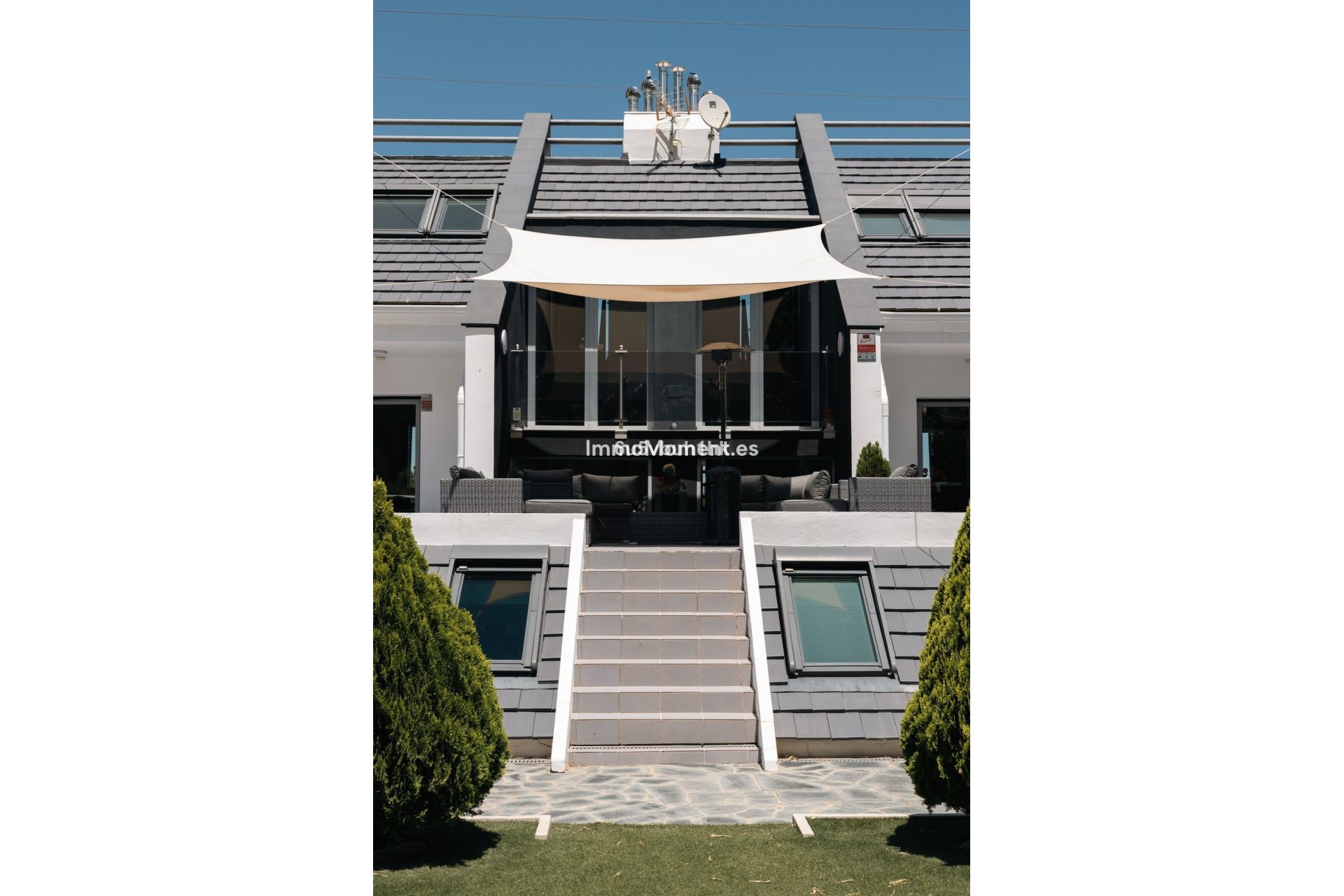 Resale - Detached villa - Inland  - Alhaurín de la Torre