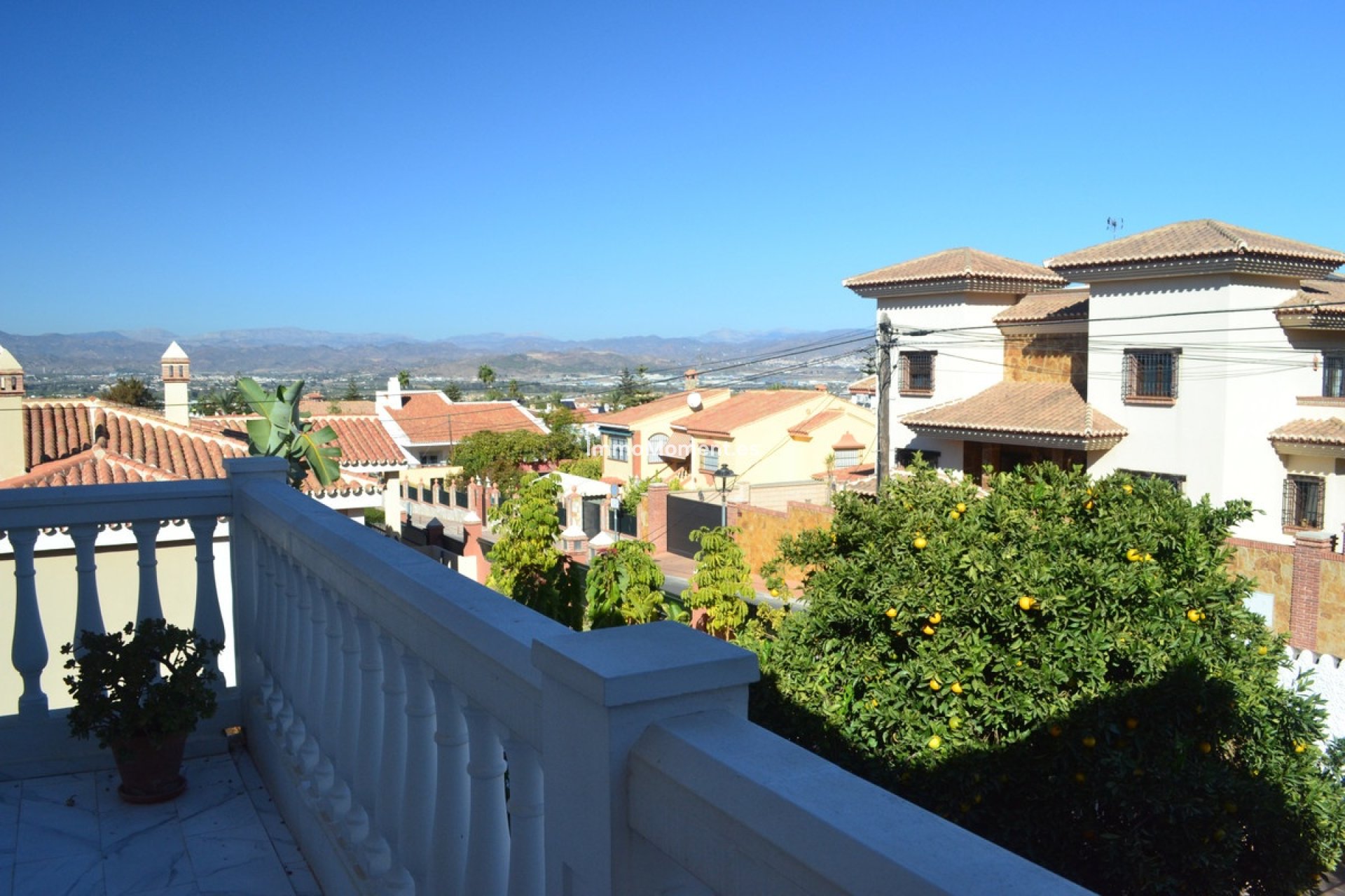 Resale - Detached villa - Inland  - Alhaurín de la Torre