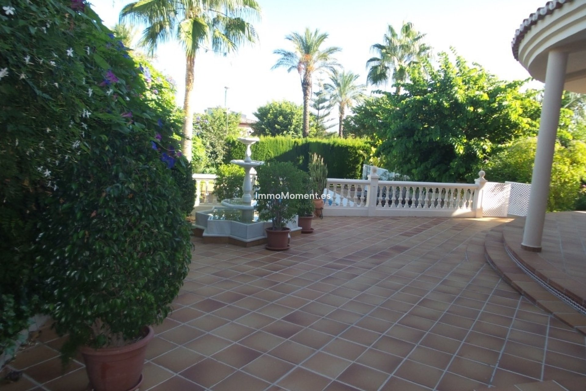 Resale - Detached villa - Inland  - Alhaurín de la Torre