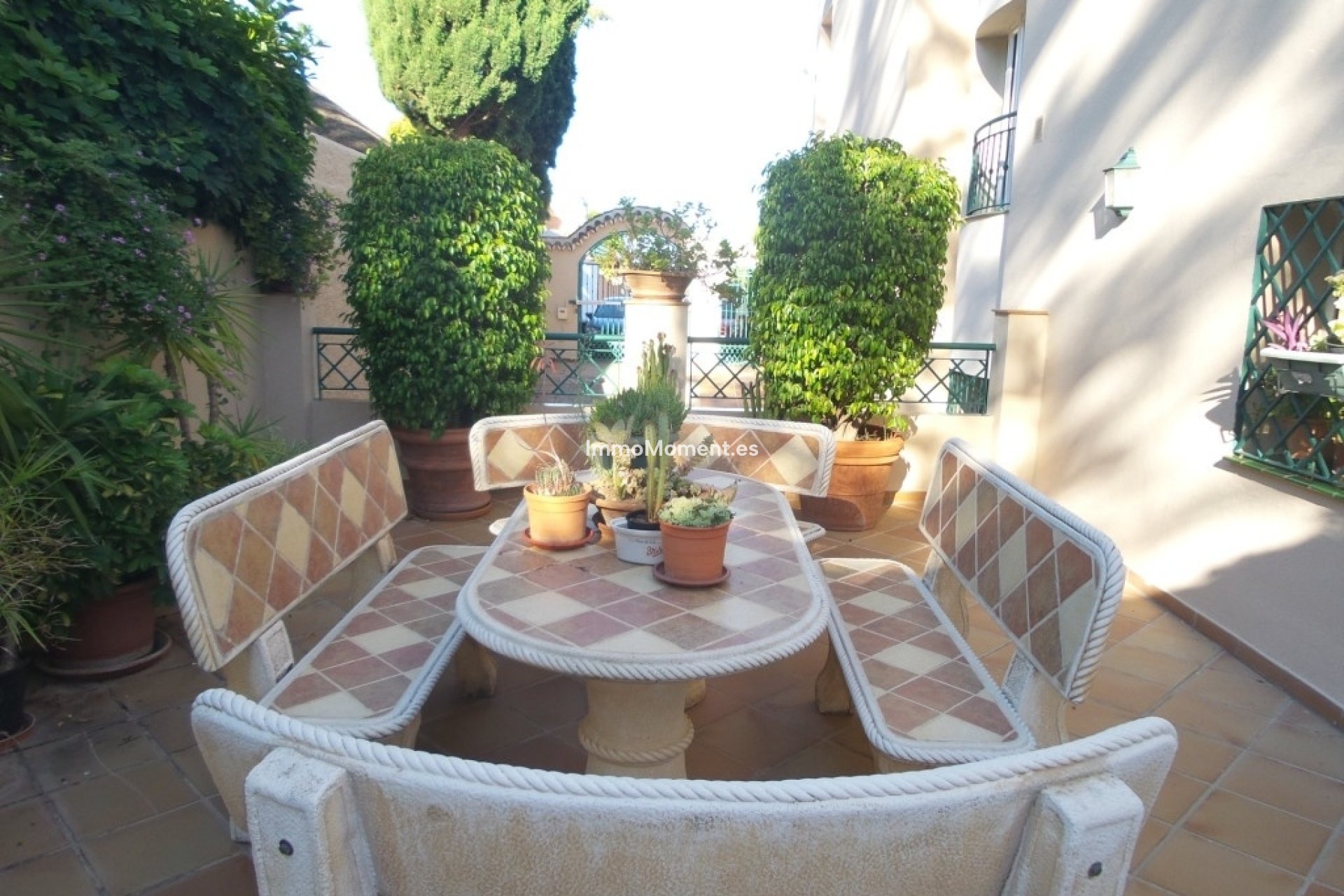 Resale - Detached villa - Inland  - Alhaurín de la Torre