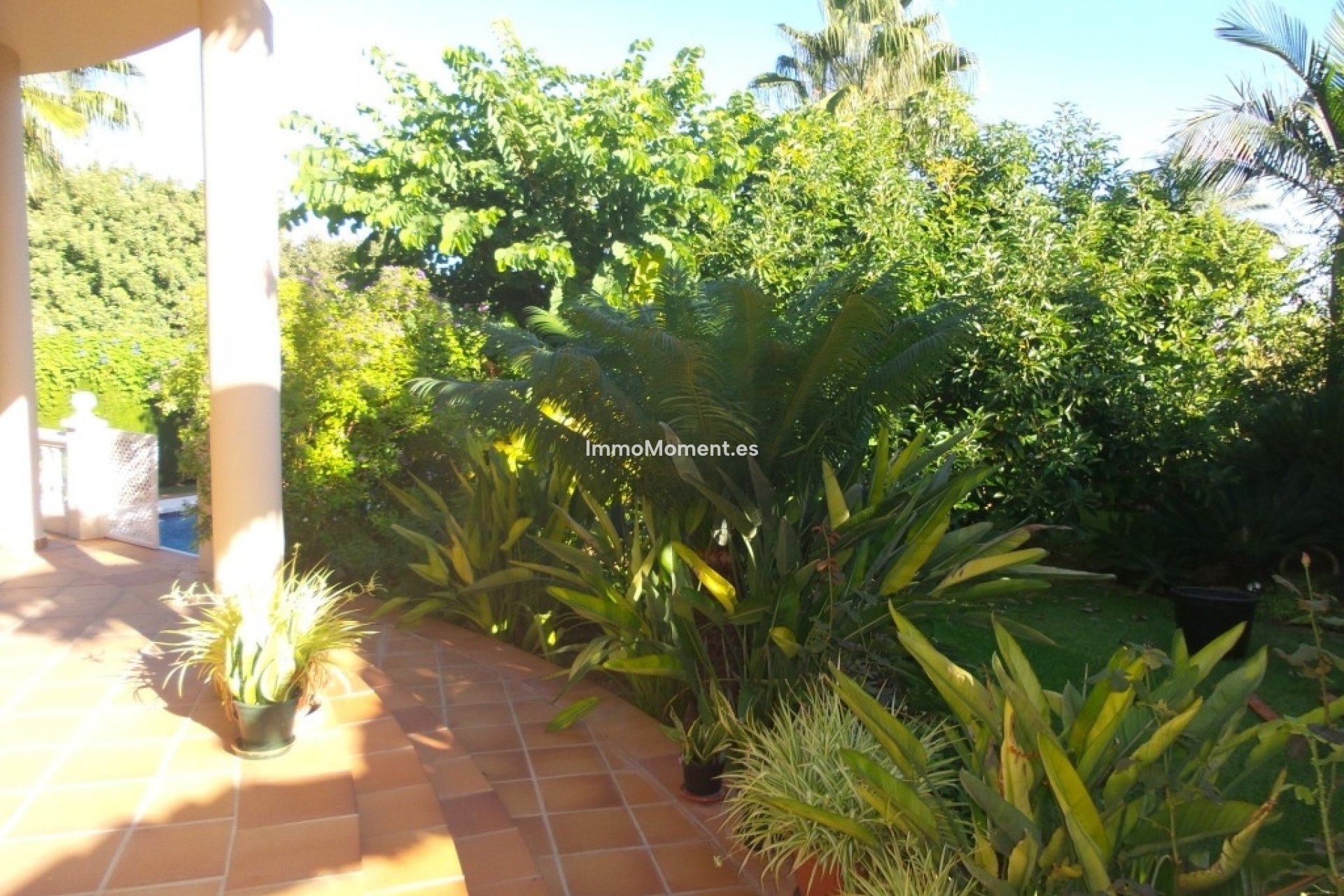 Resale - Detached villa - Inland  - Alhaurín de la Torre
