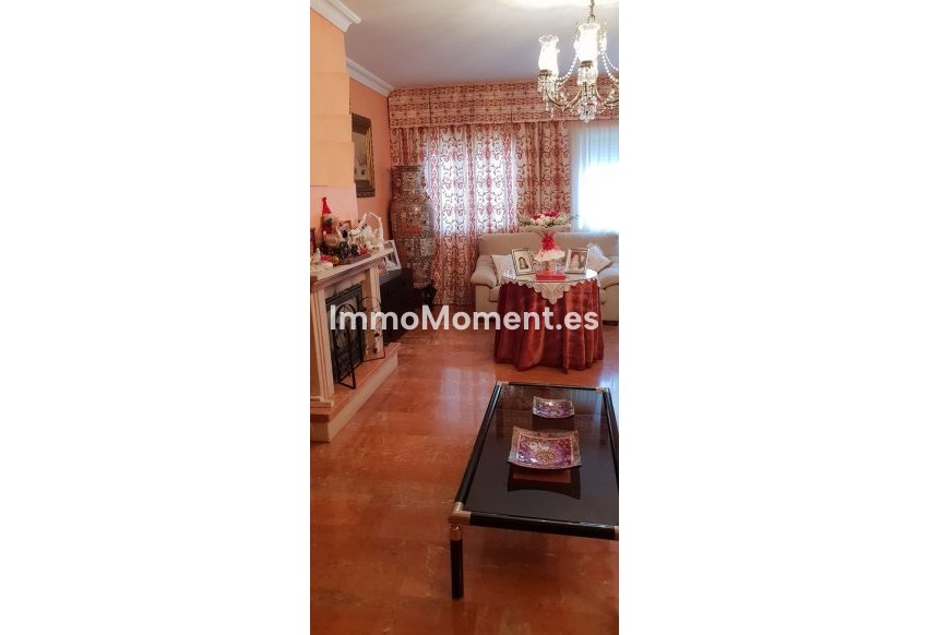 Resale - Detached villa - Inland  - Alhaurín de la Torre