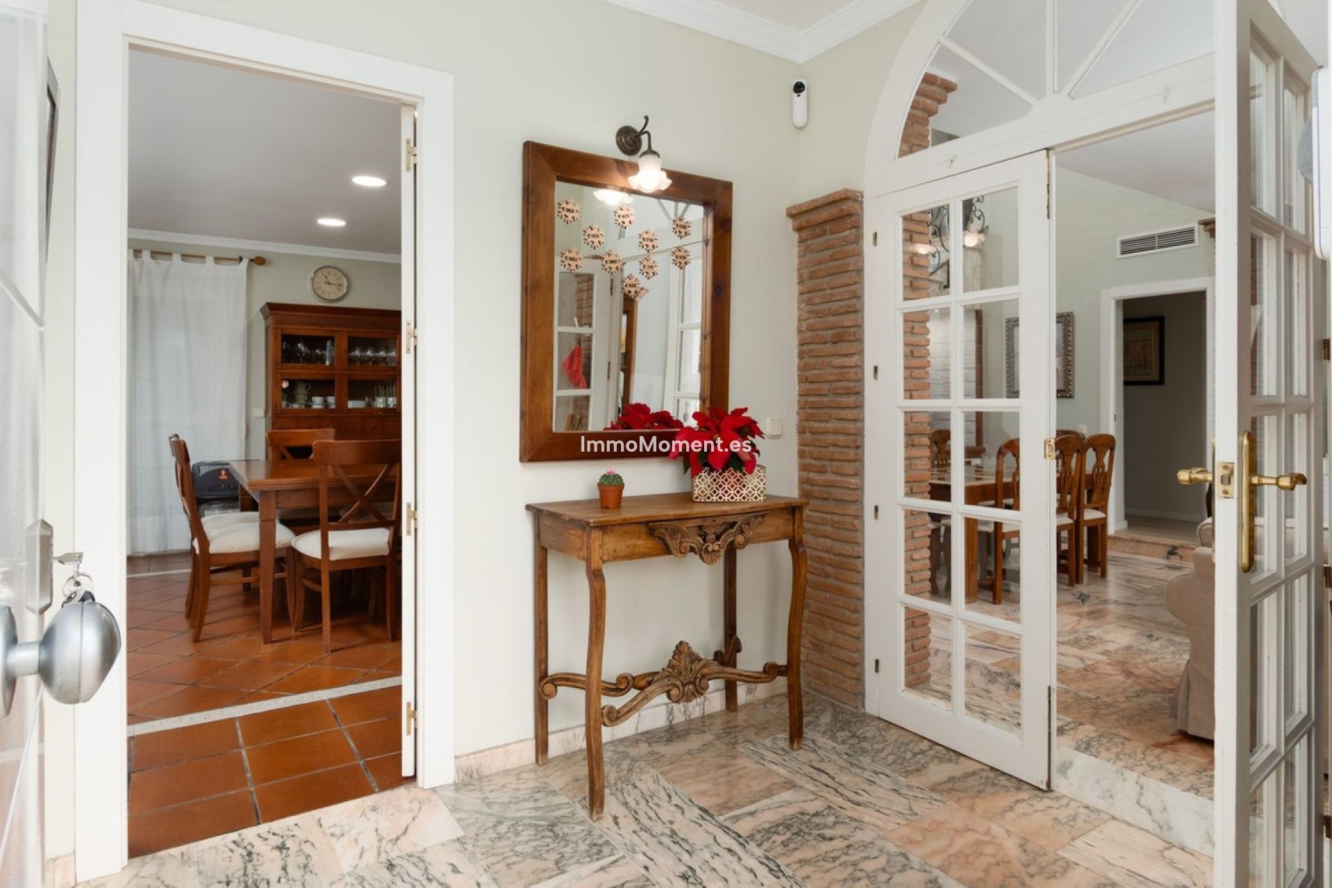 Resale - Detached villa - Inland  - Alhaurín de la Torre