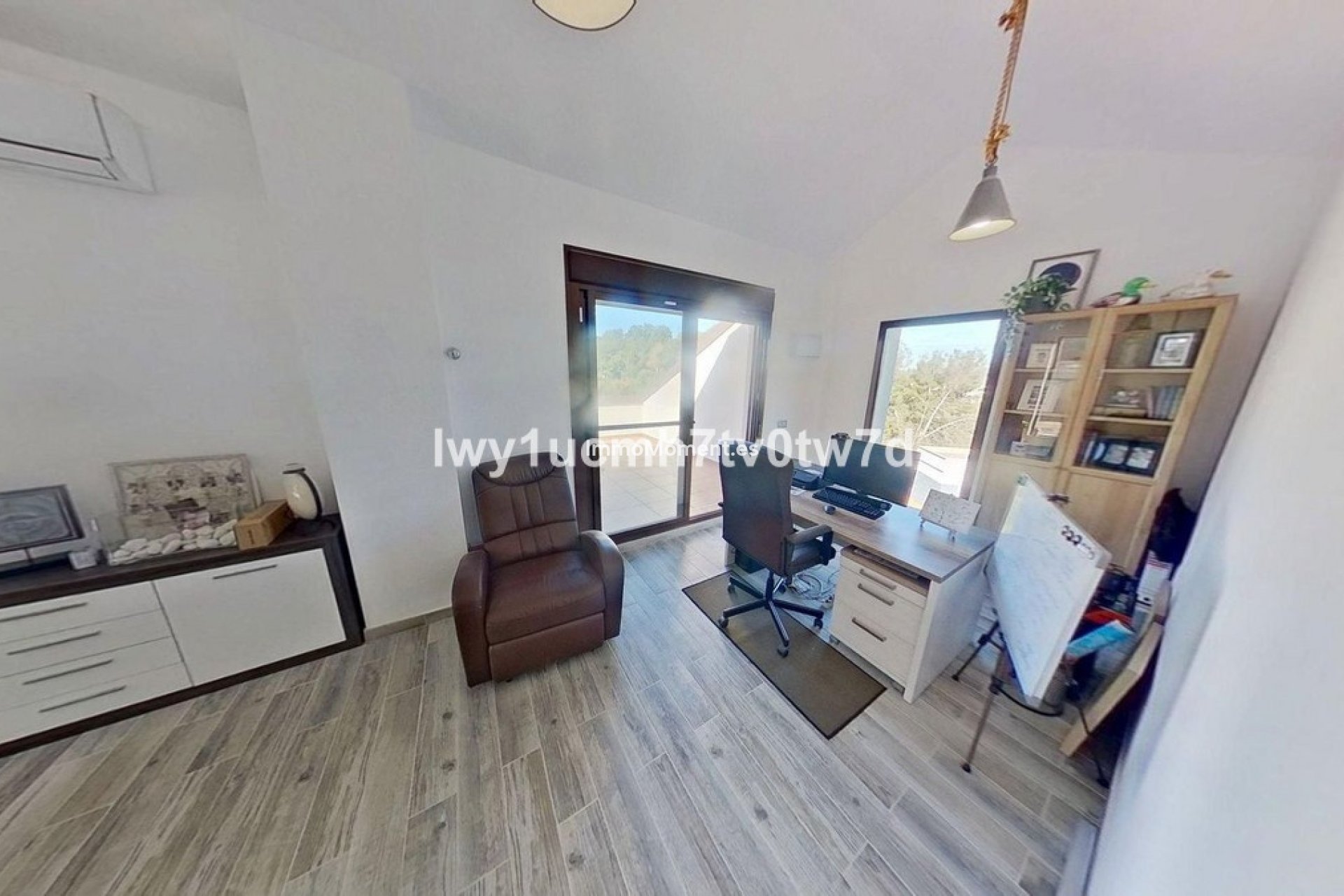 Resale - Detached villa - Inland  - Alhaurín de la Torre