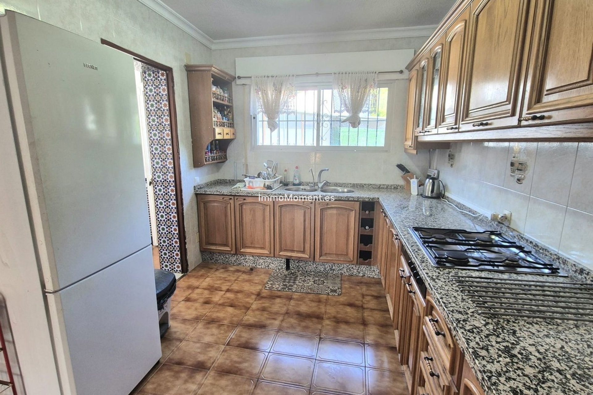 Resale - Detached villa - Inland  - Alhaurín de la Torre