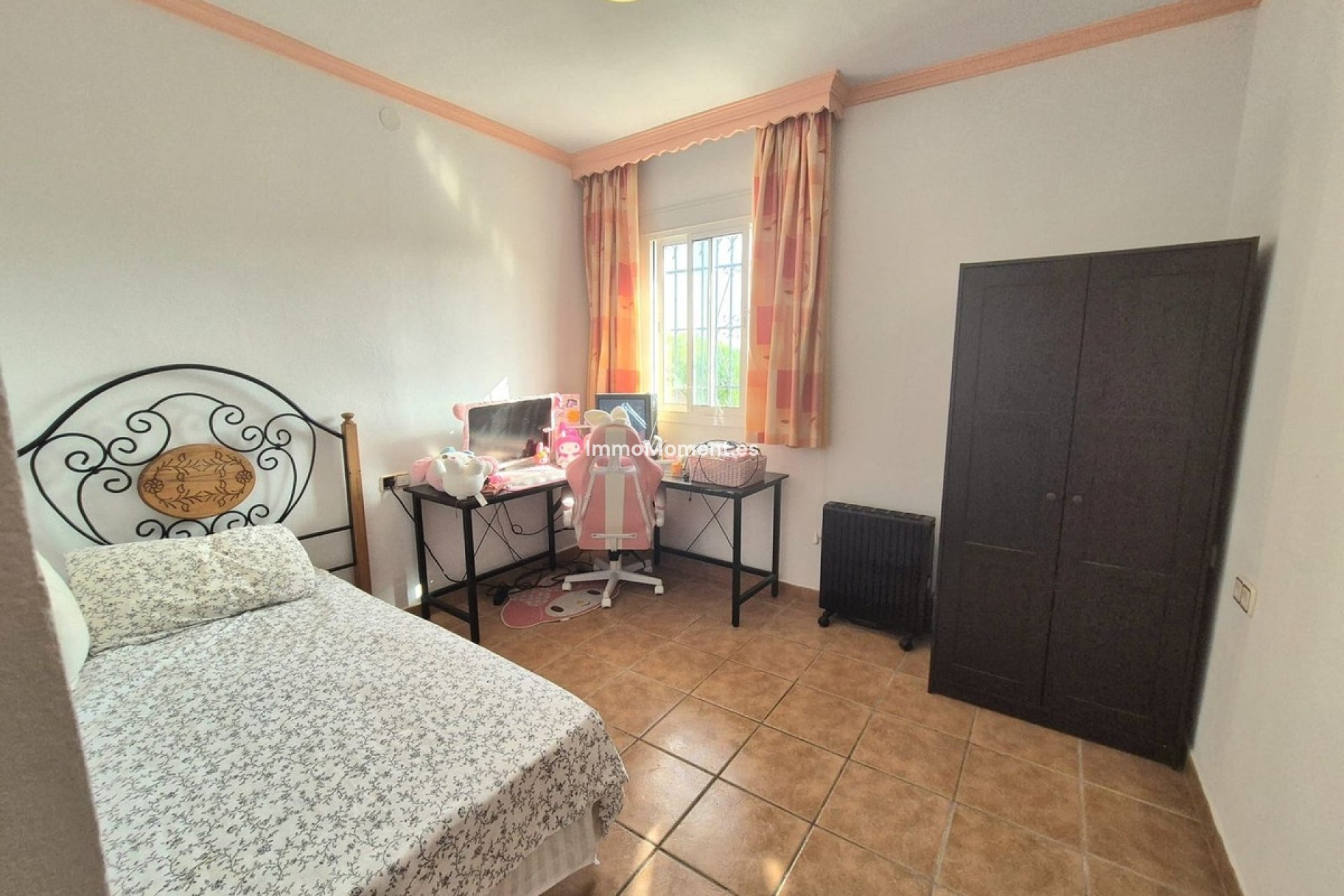 Resale - Detached villa - Inland  - Alhaurín de la Torre