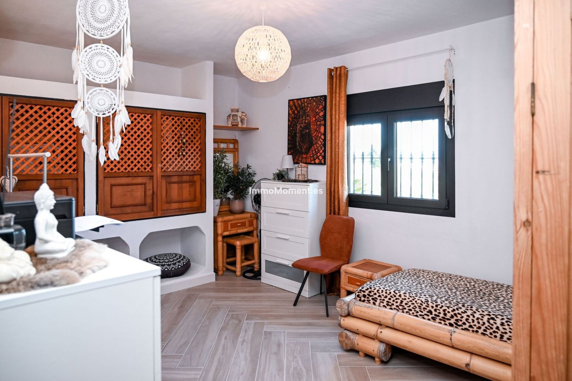 Resale - Detached villa - Inland  - Alhaurín de la Torre