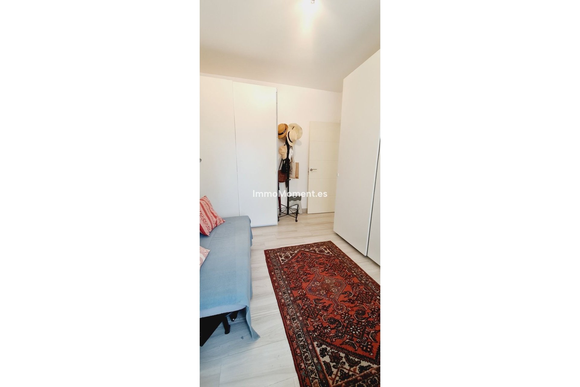 Resale - Detached villa - Inland  - Alhaurín de la Torre
