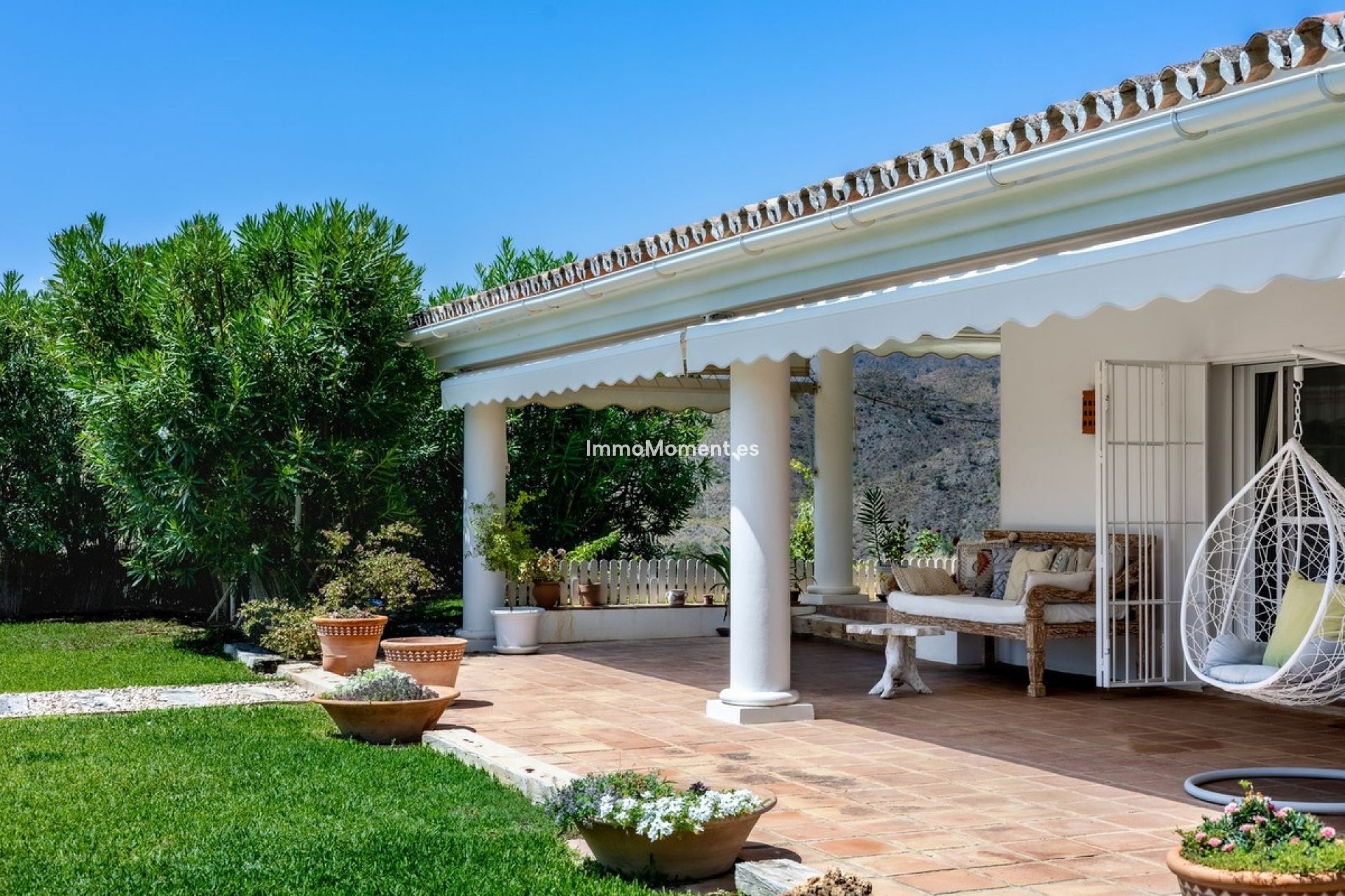 Resale - Detached villa - Inland  - Alhaurín el Grande Centro