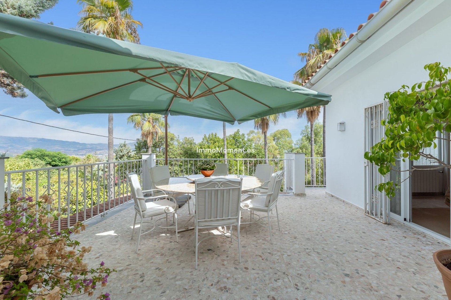 Resale - Detached villa - Inland  - Alhaurín el Grande Centro