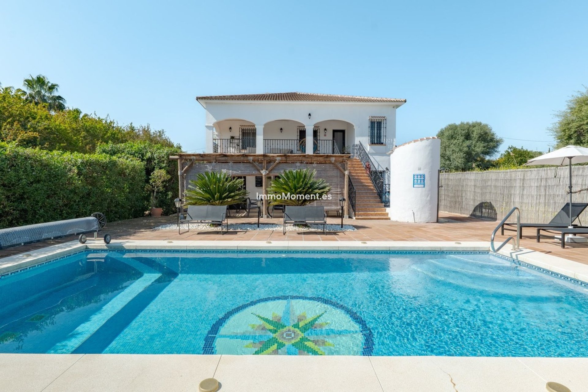 Resale - Detached villa - Inland  - Alhaurín el Grande Centro