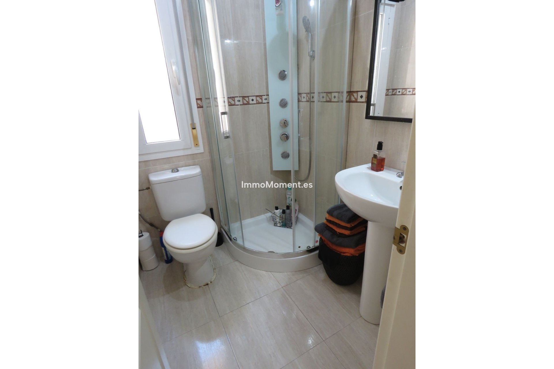 Resale - Detached villa - Inland  - Alhaurín el Grande Centro