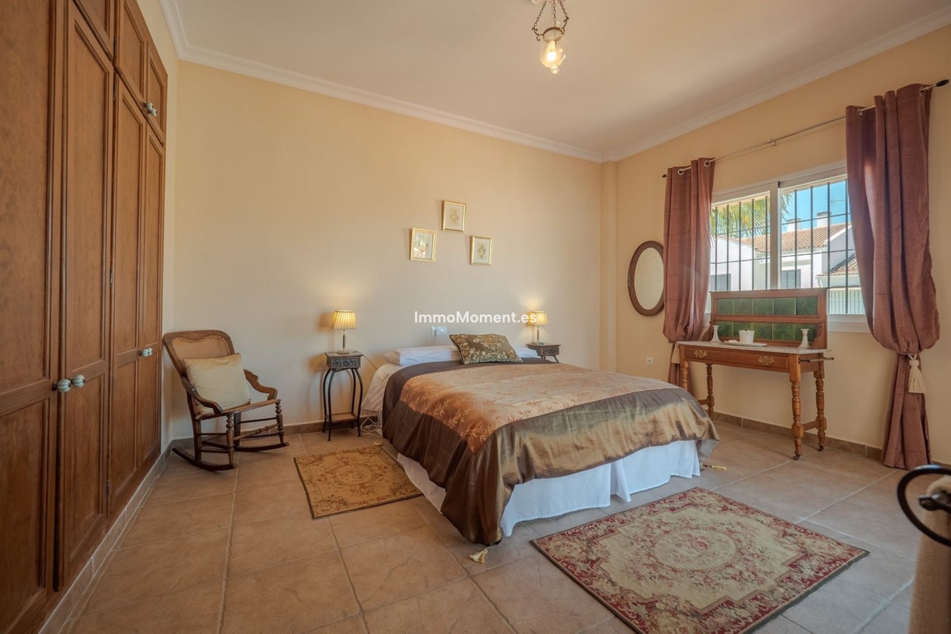 Resale - Detached villa - Inland  - Alhaurín el Grande Centro