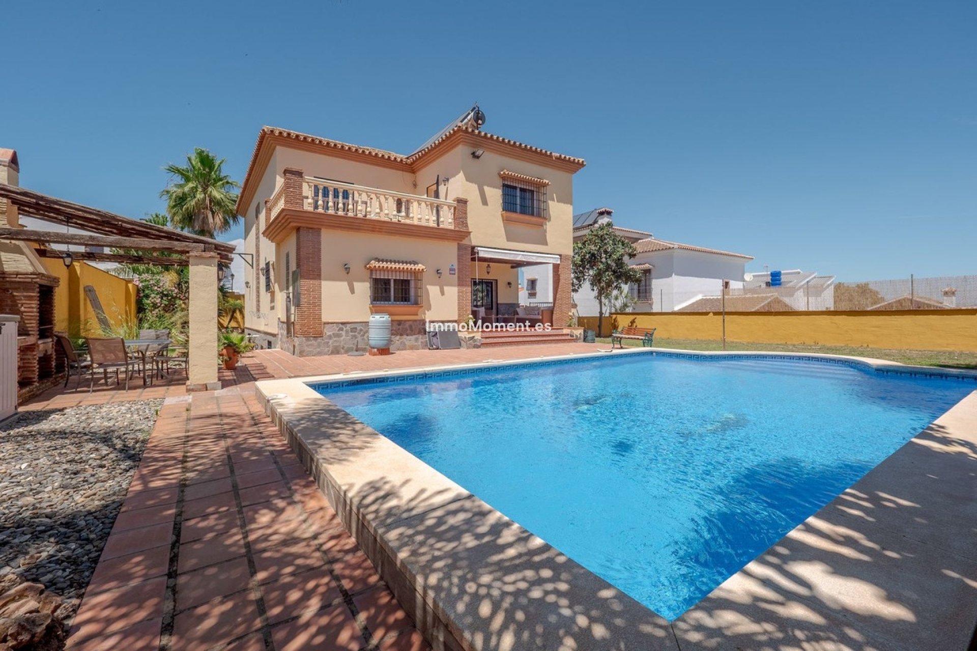 Resale - Detached villa - Inland  - Alhaurín el Grande Centro