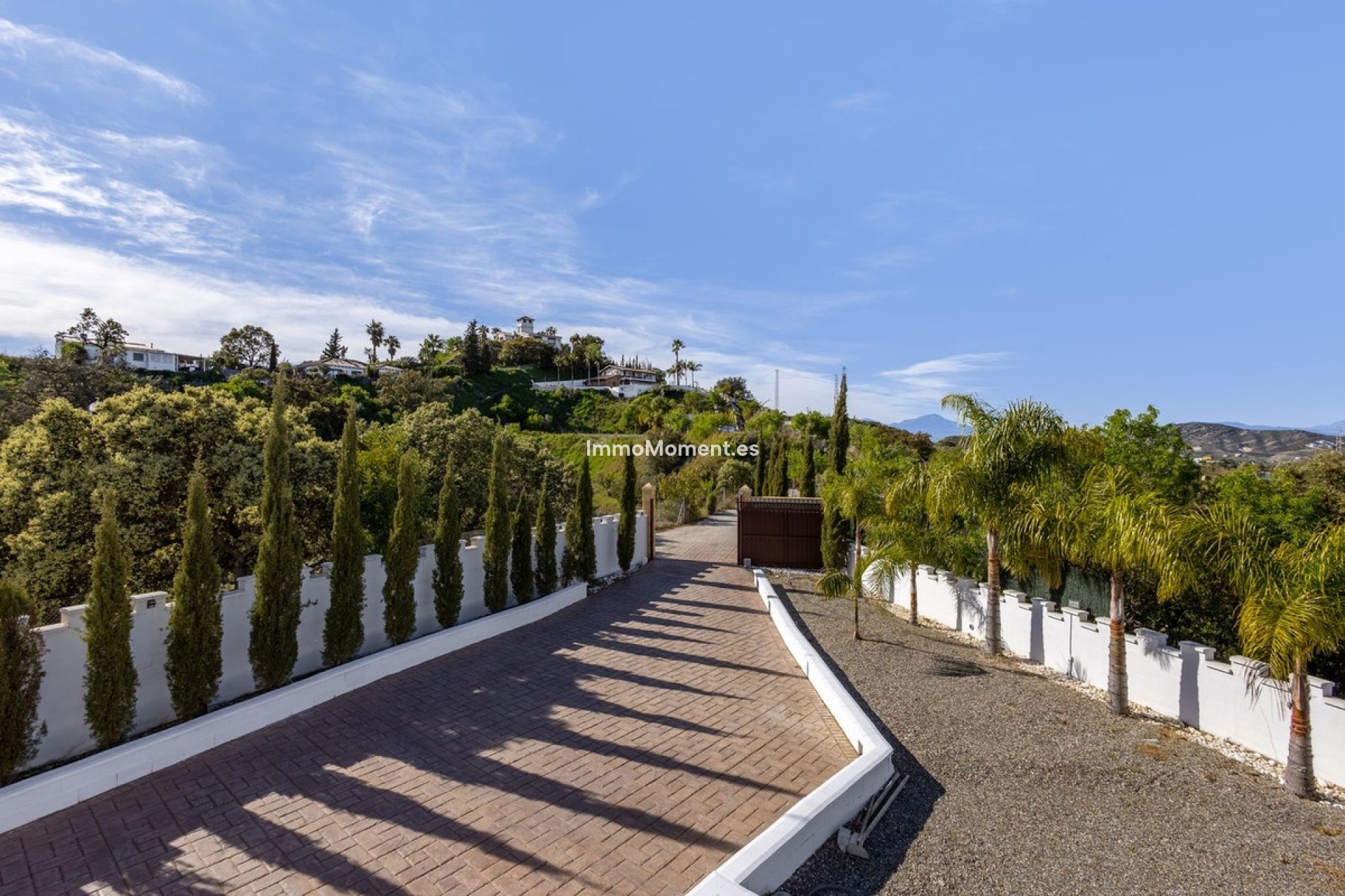 Resale - Detached villa - Inland  - Alhaurín el Grande Centro