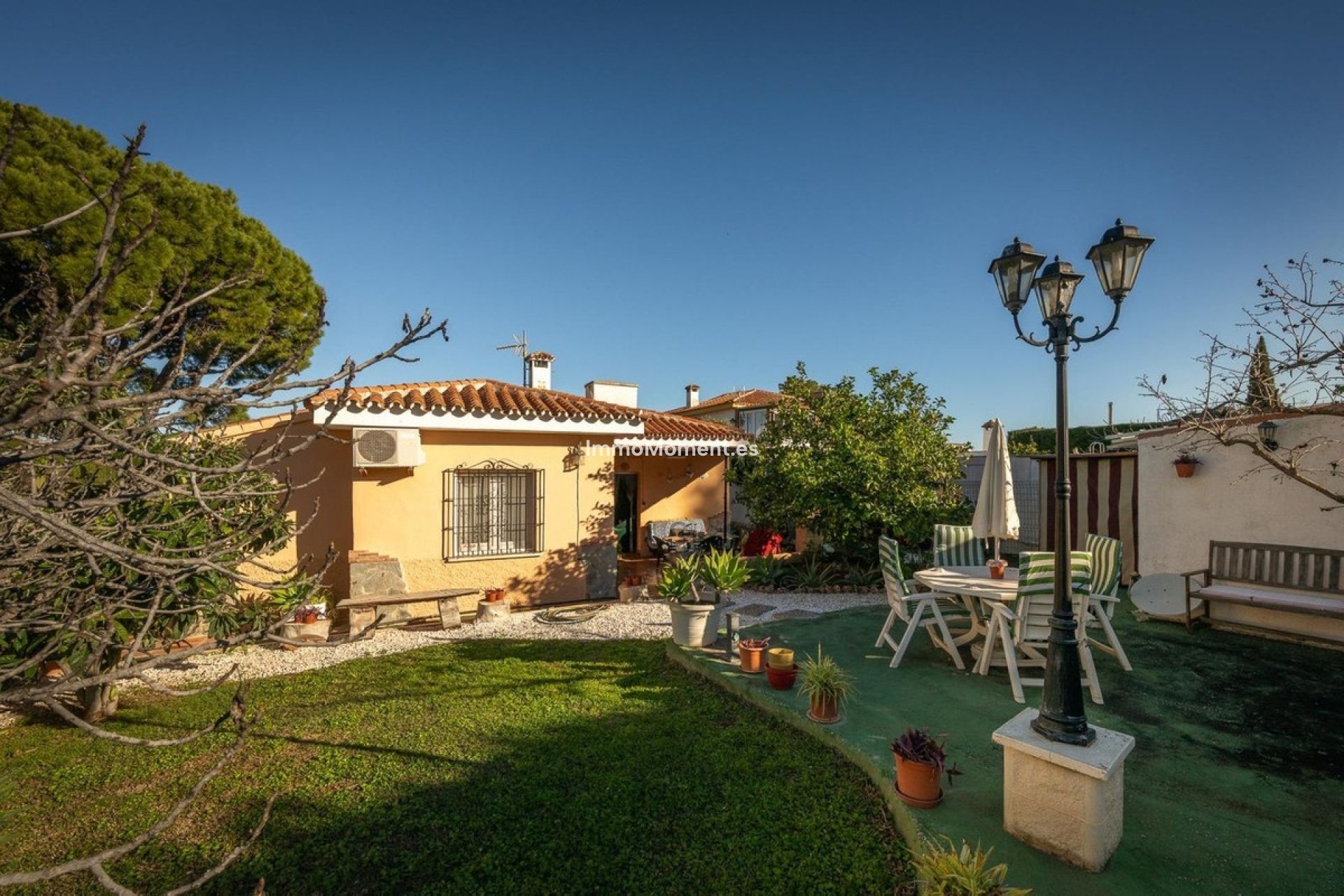 Resale - Detached villa - Inland  - Alhaurín el Grande Centro