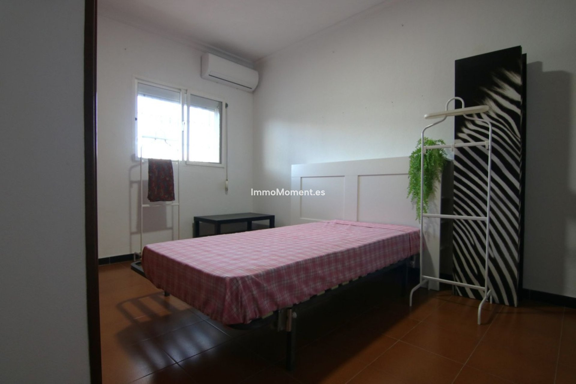 Resale - Detached villa - Inland  - Alhaurín el Grande Centro