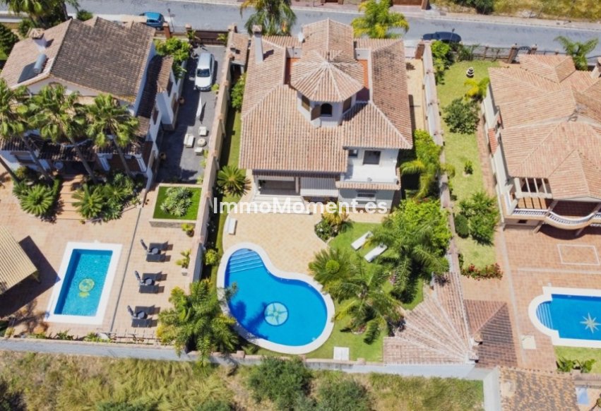 Resale - Detached villa - Inland  - Alhaurín el Grande Centro