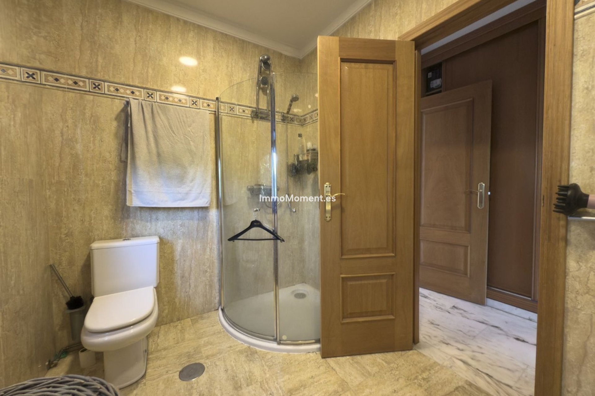 Resale - Detached villa - Inland  - Alhaurín el Grande Centro