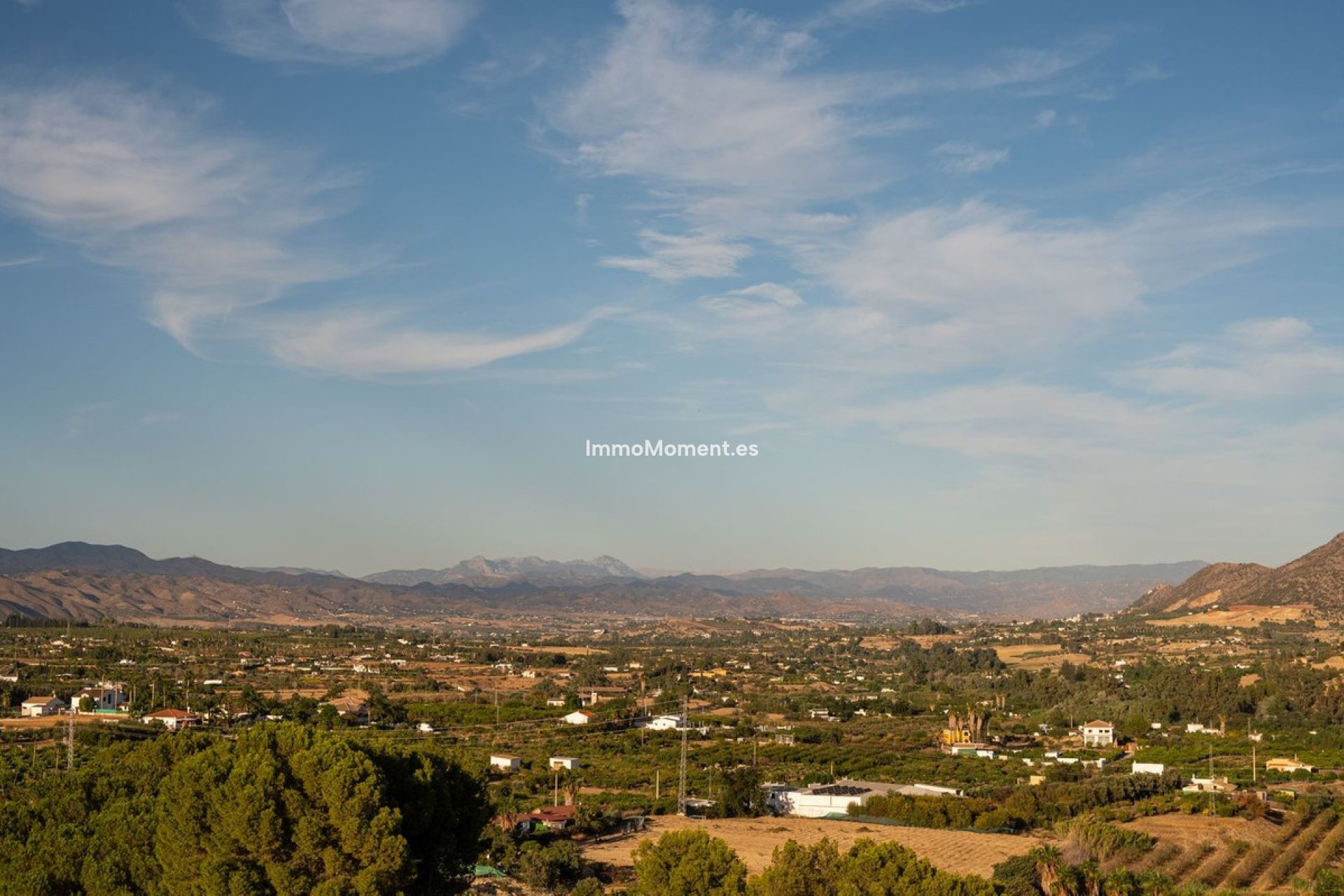 Resale - Detached villa - Inland  - Alhaurín el Grande Centro