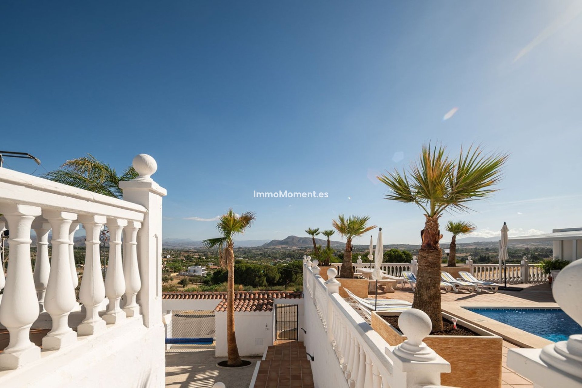 Resale - Detached villa - Inland  - Alhaurín el Grande Centro