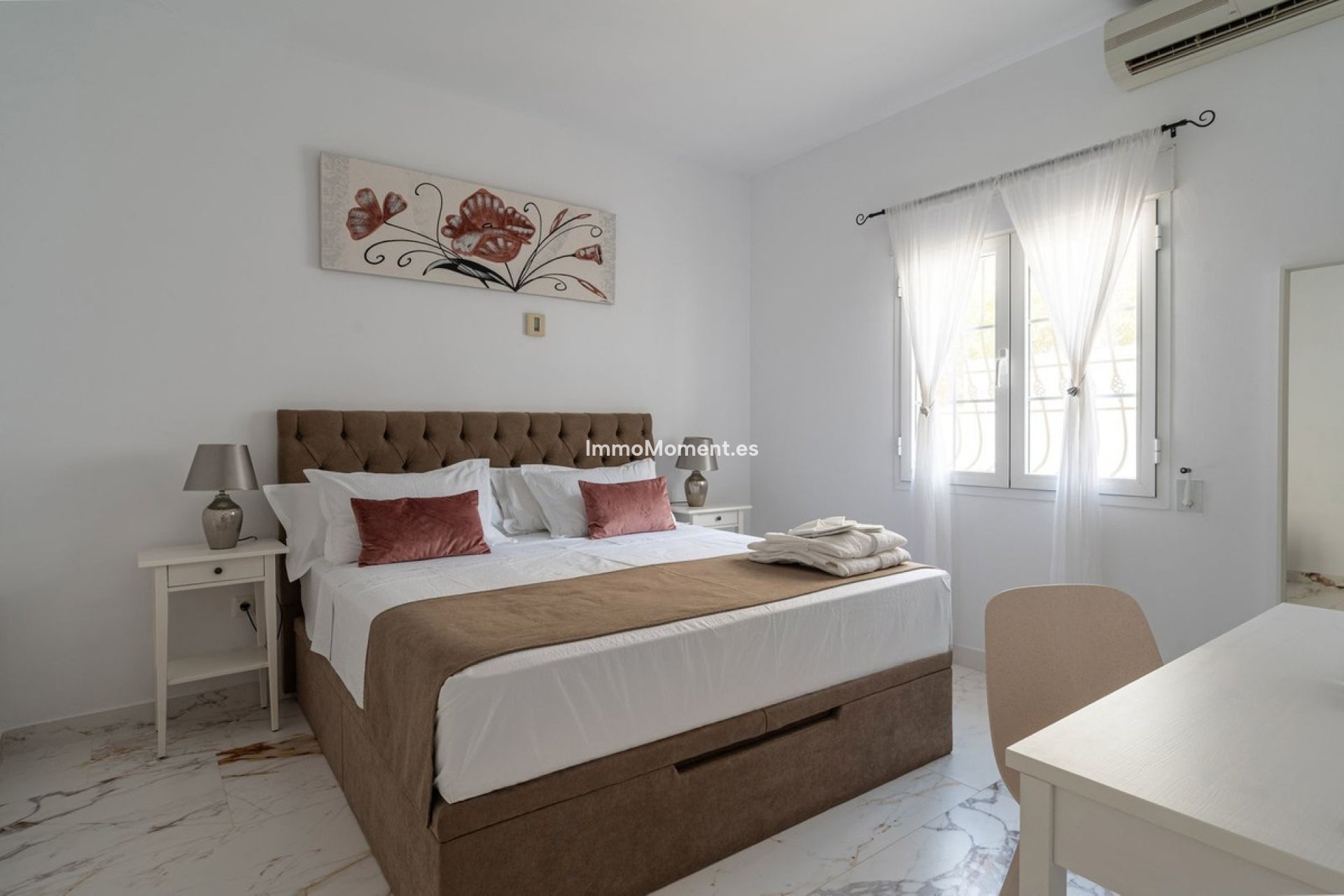 Resale - Detached villa - Inland  - Alhaurín el Grande Centro