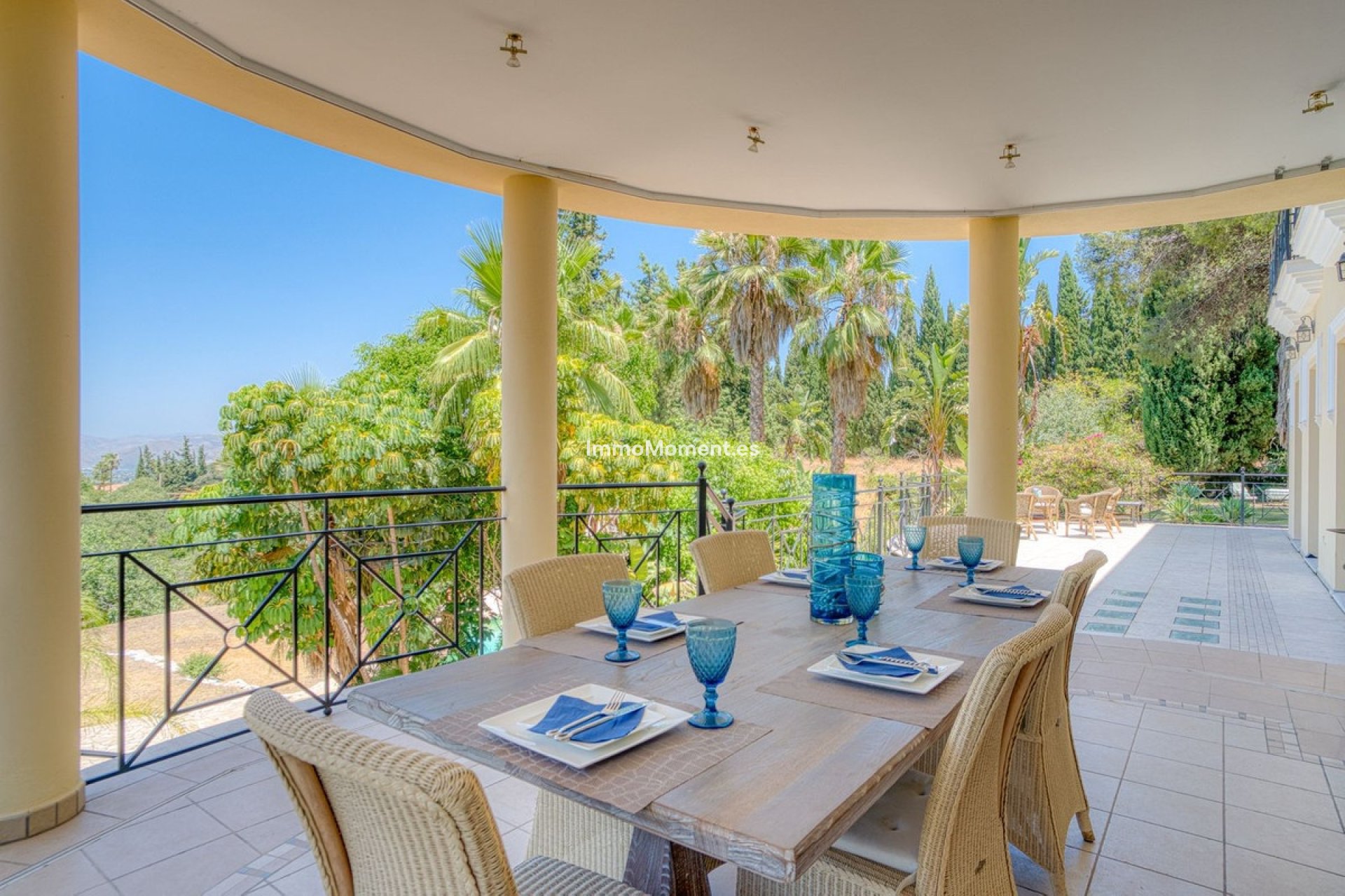 Resale - Detached villa - Inland  - Alhaurín el Grande Centro