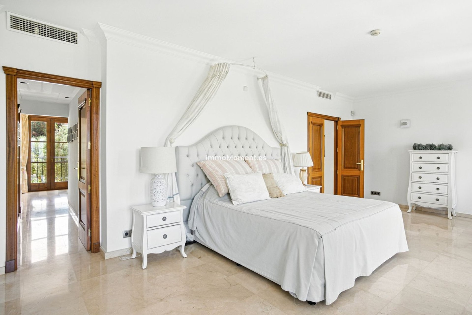 Resale - Detached villa - Inland  - Alhaurín el Grande Centro