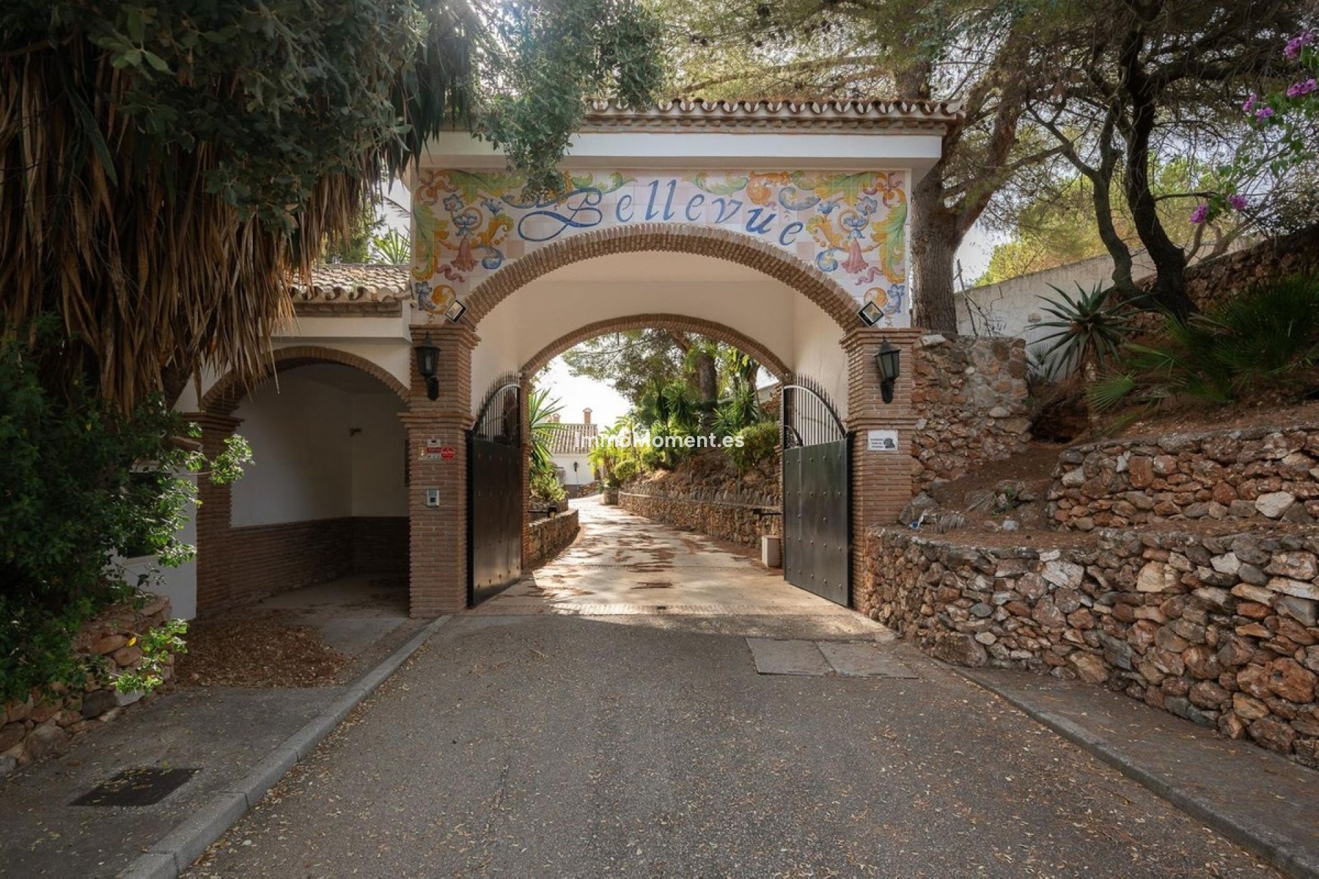 Resale - Detached villa - Inland  - Alhaurín el Grande Centro