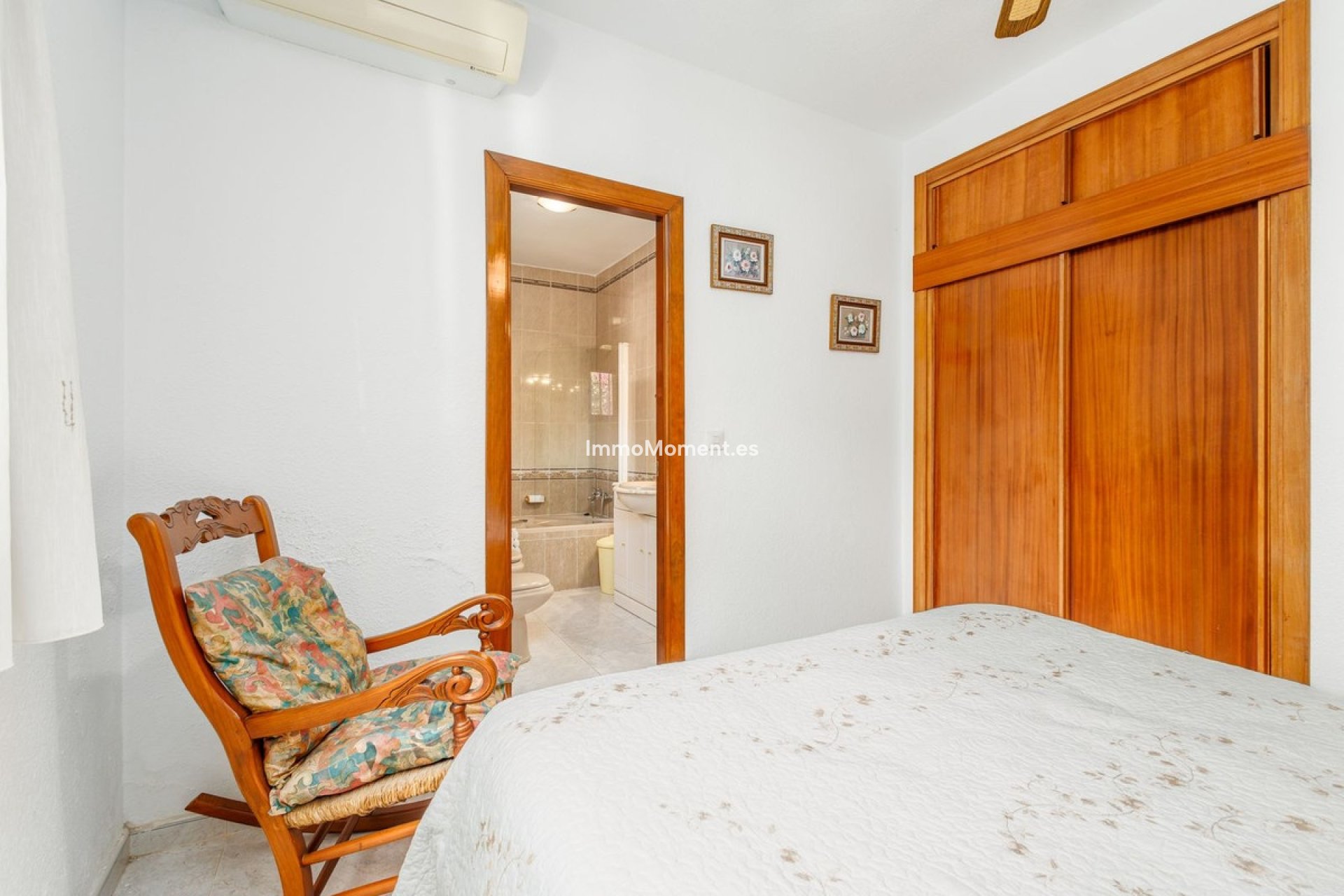 Resale - Detached villa - Inland  - Alhaurín el Grande Centro