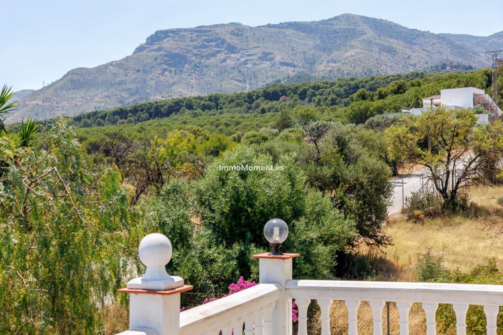 Resale - Detached villa - Inland  - Alhaurín el Grande Centro