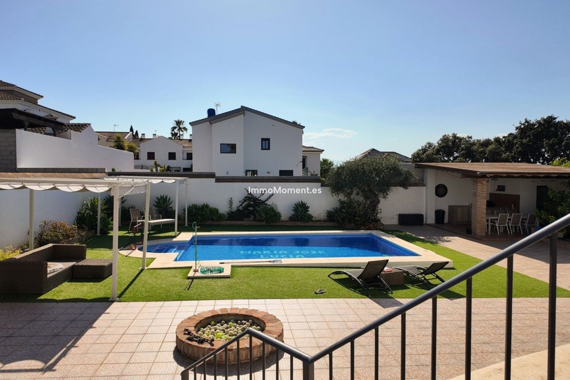 Resale - Detached villa - Inland  - Alhaurín el Grande Centro