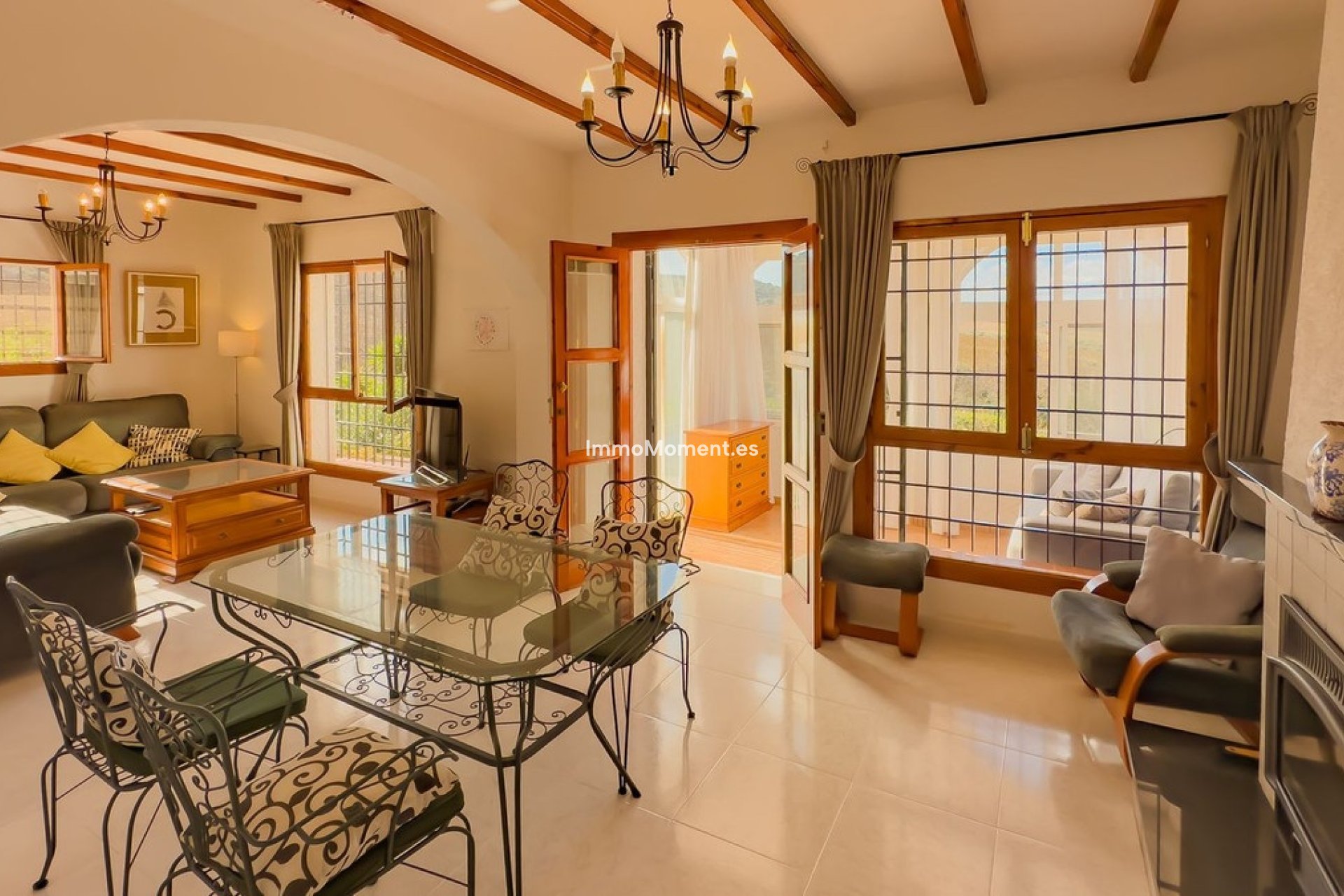 Resale - Detached villa - Inland  - Almogía