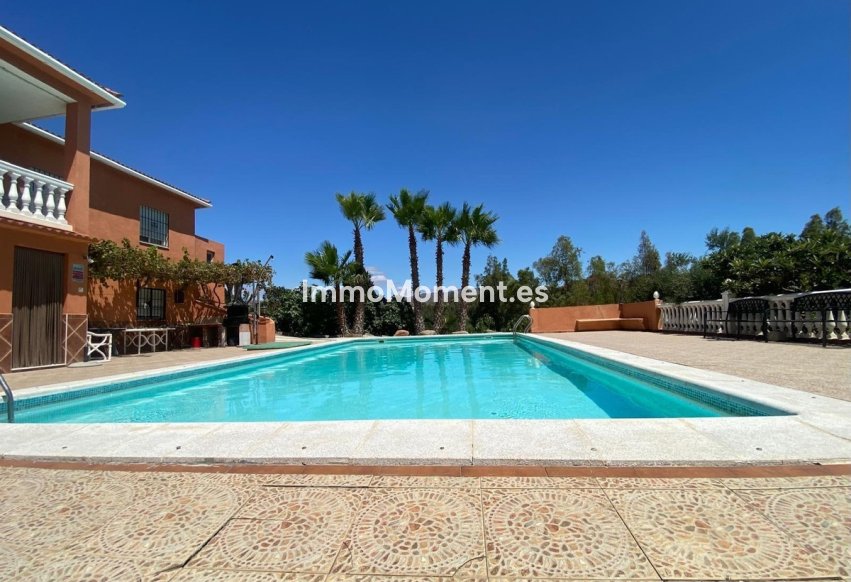Resale - Detached villa - Inland  - Cártama Centro