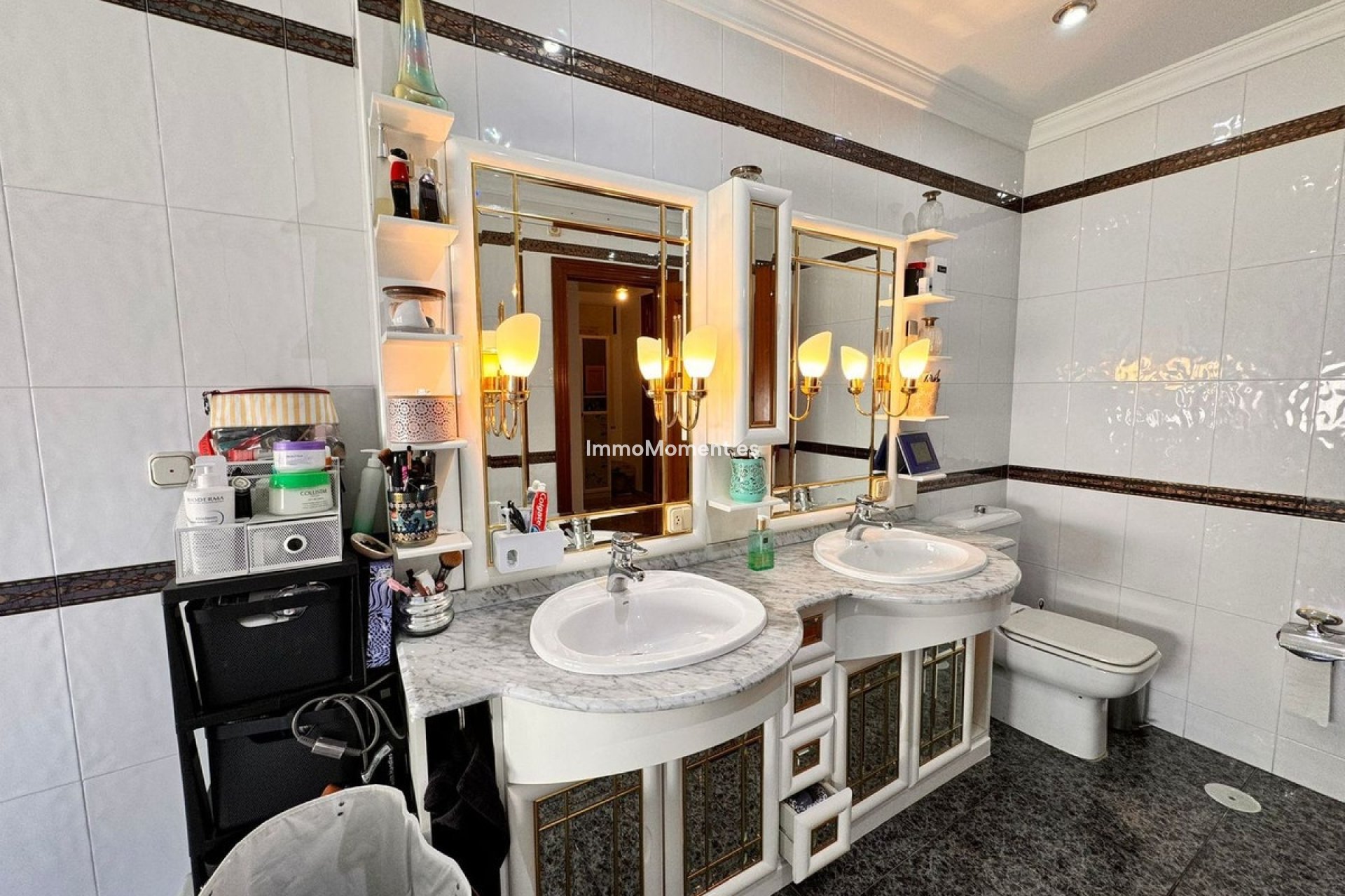 Resale - Detached villa - Inland  - Churriana