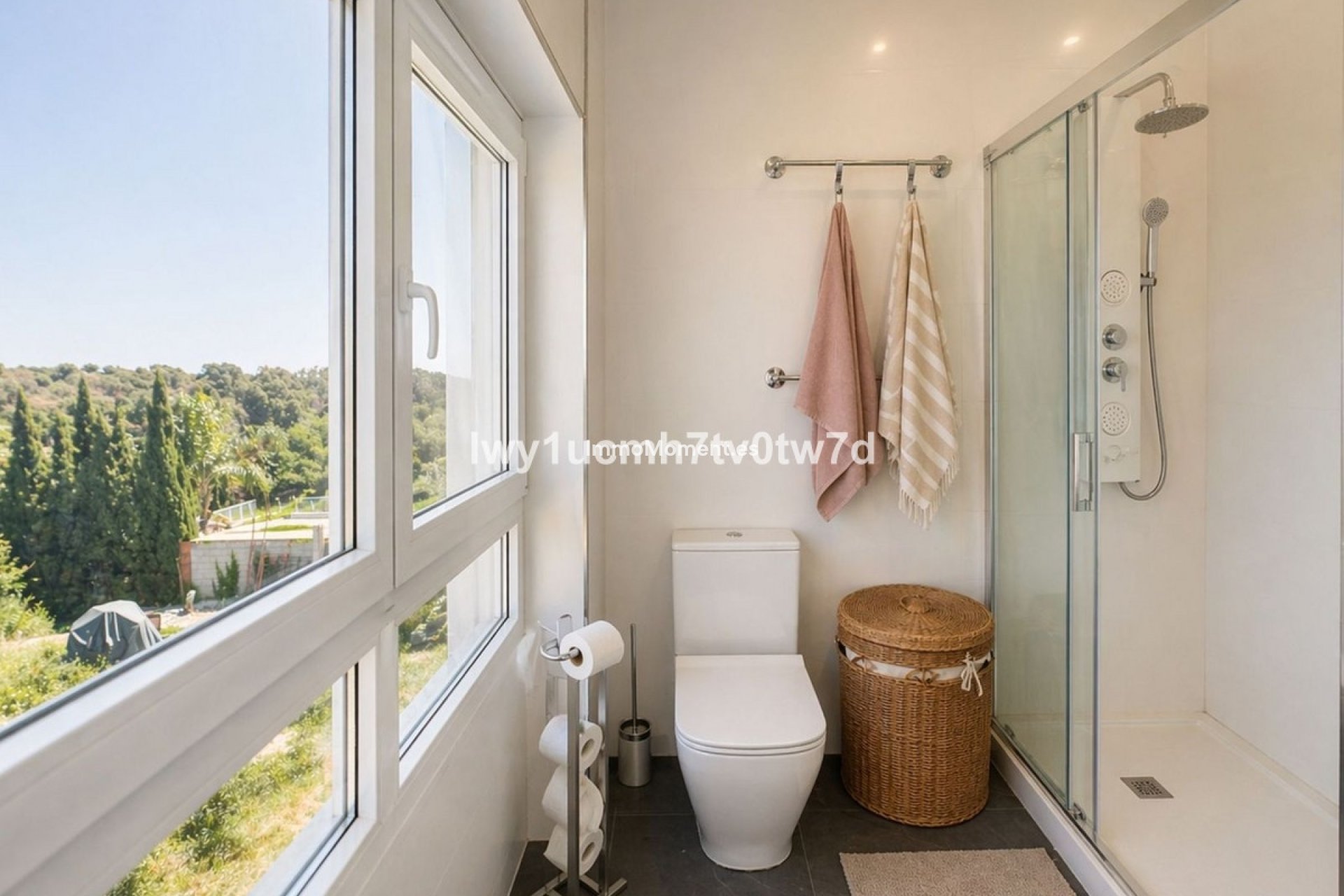 Resale - Detached villa - Inland  - Churriana