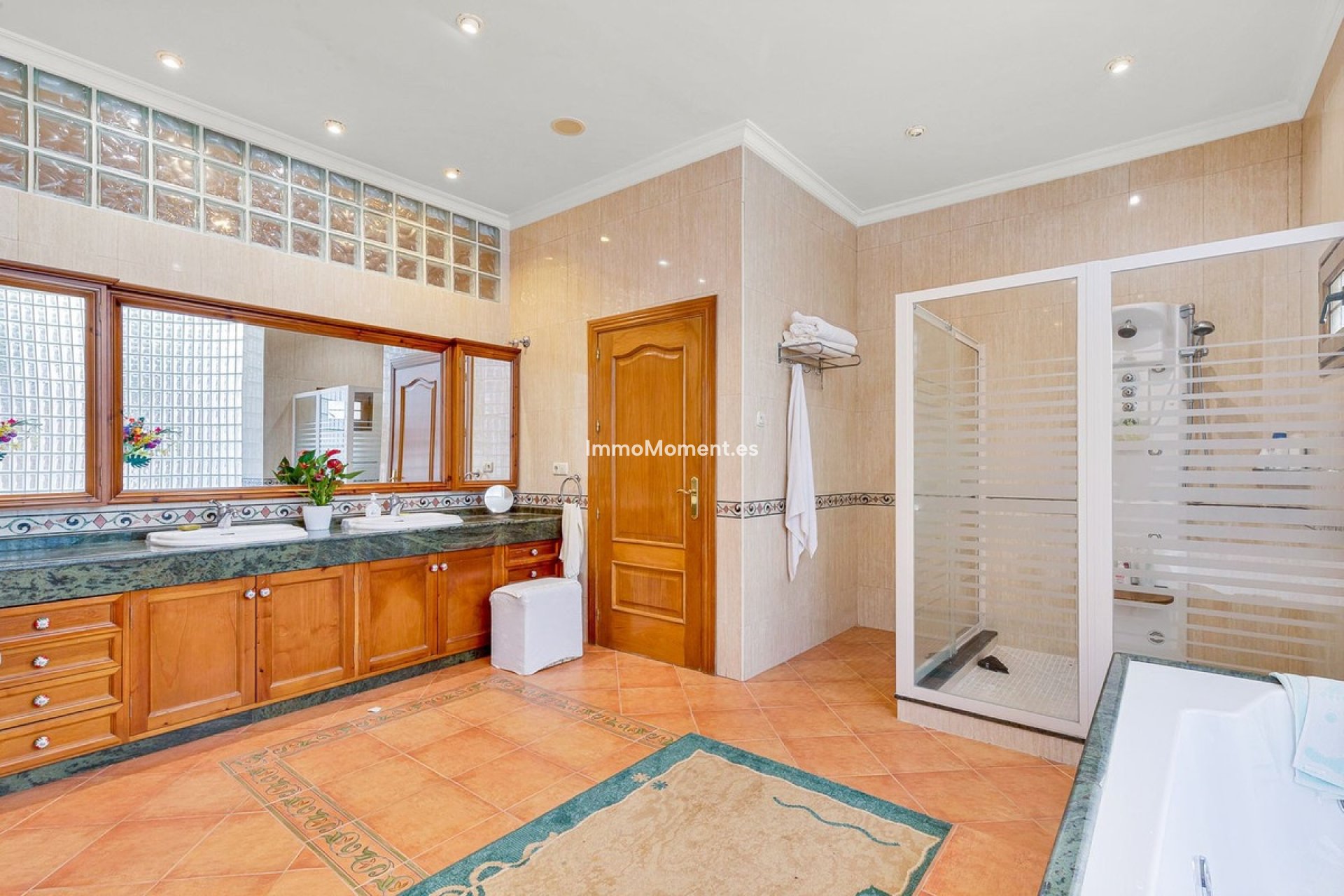 Resale - Detached villa - Inland  - Churriana