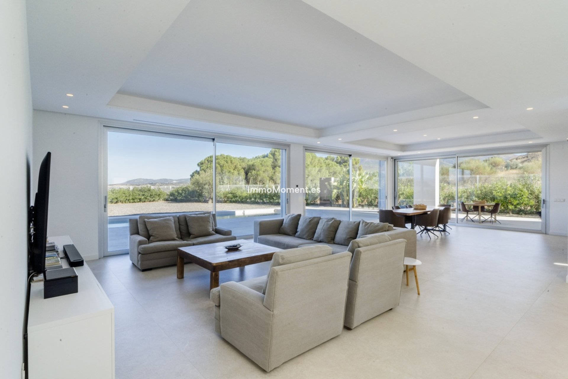 Resale - Detached villa - Inland  - Coín
