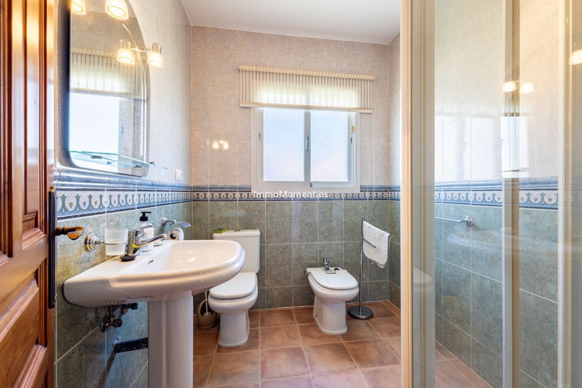 Resale - Detached villa - Inland  - Coín