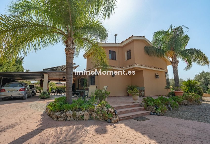 Resale - Detached villa - Inland  - Coín