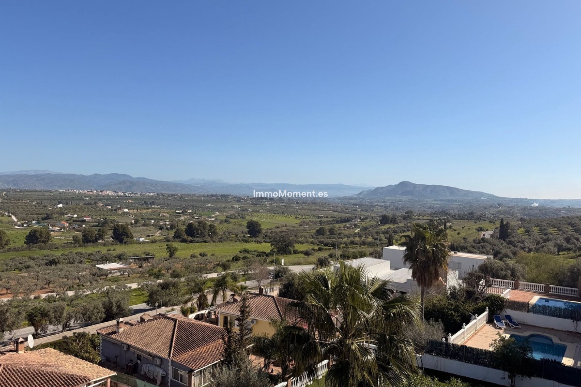 Resale - Detached villa - Inland  - Coín