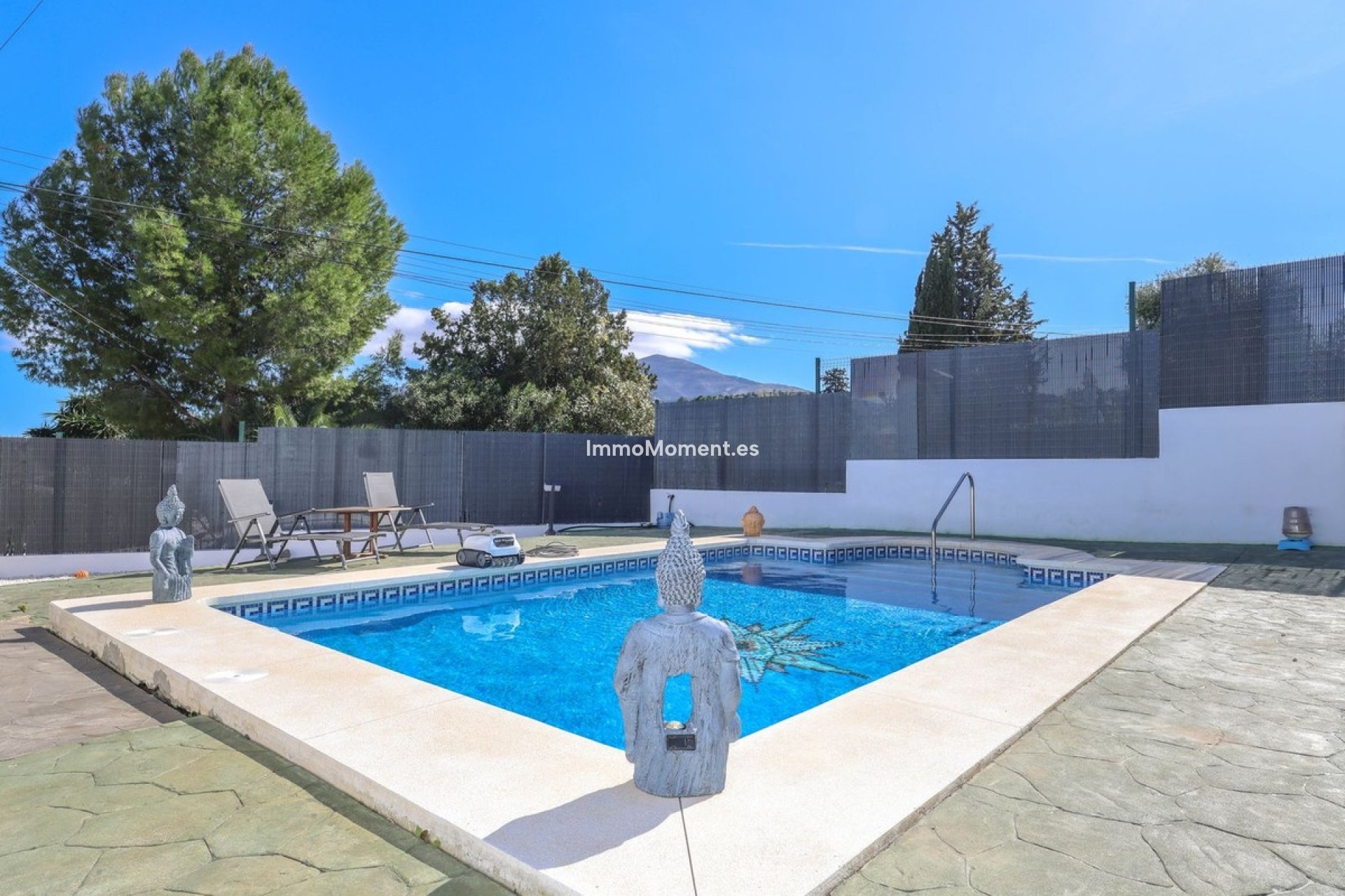 Resale - Detached villa - Inland  - Coín